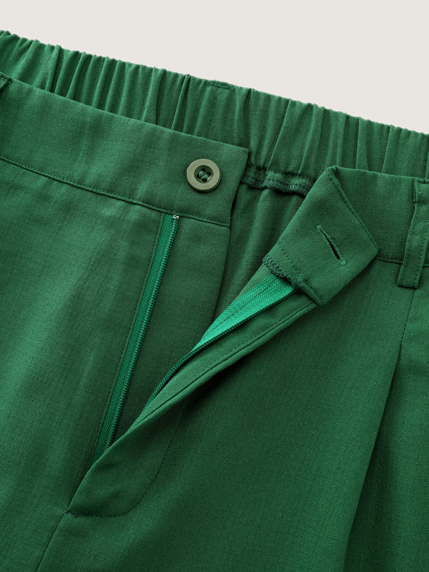 Stretchy Waist Pleated Straight-Leg Pants - Image 6