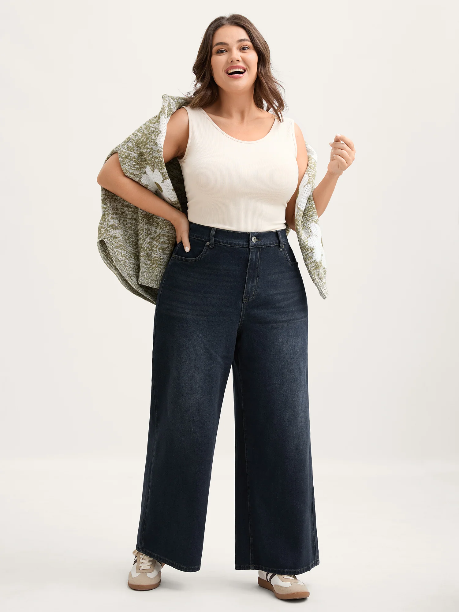 Pull-On Stretchy-Waist Wide-Leg Jeans - Image 7