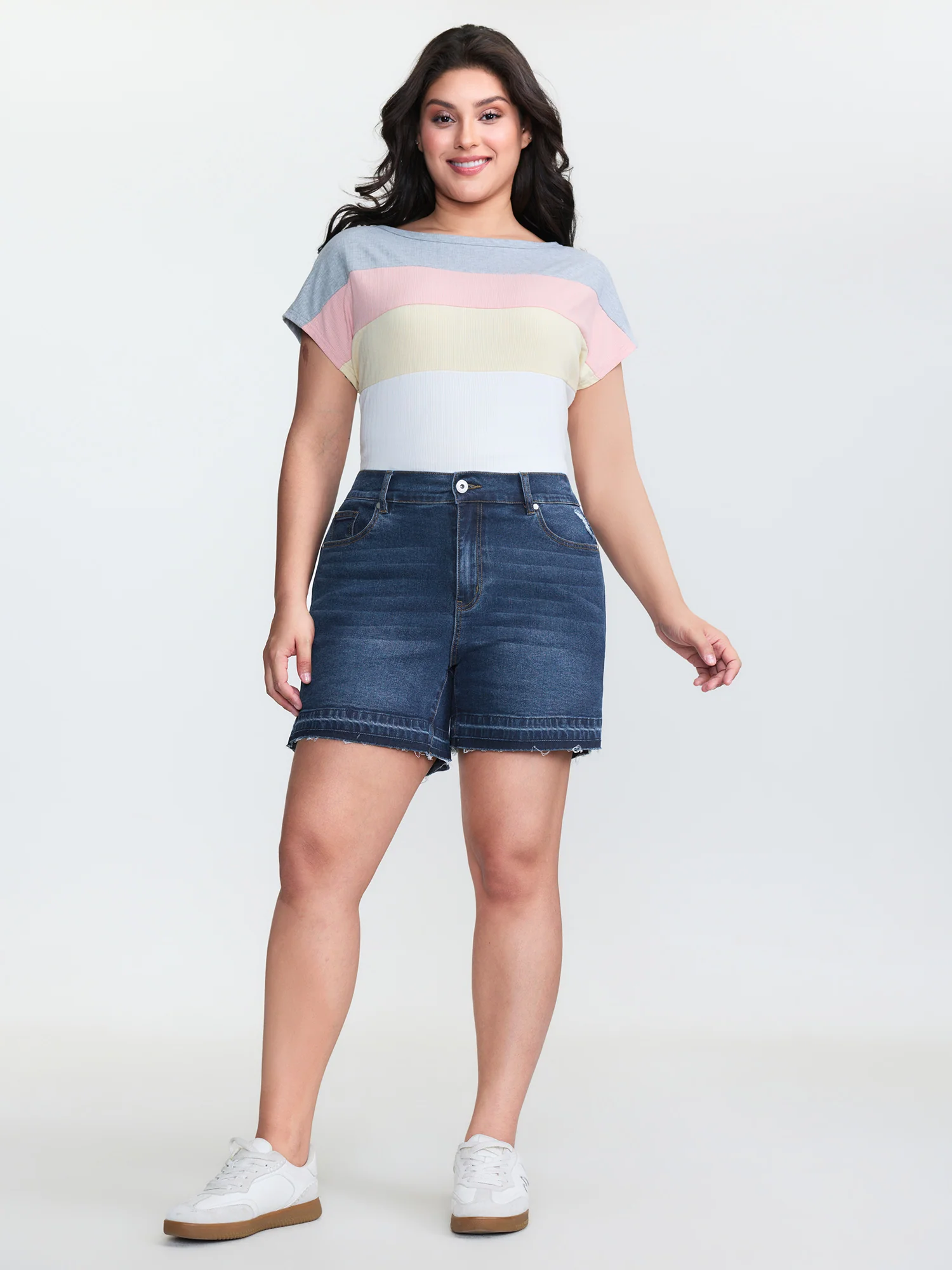 Stretchy Waist Ripped Hem Denim Shorts
