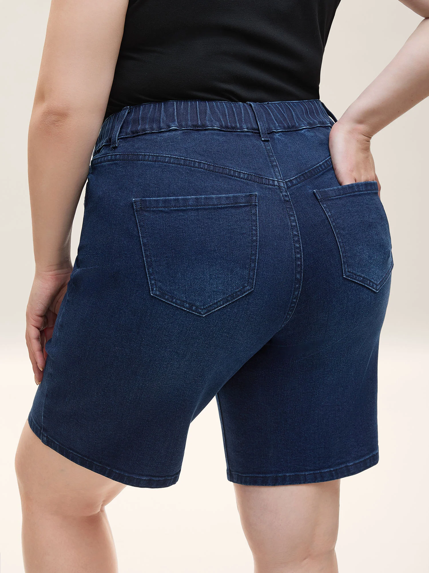 Stretchy Waist Tie Straight-Leg Denim Shorts - Image 2