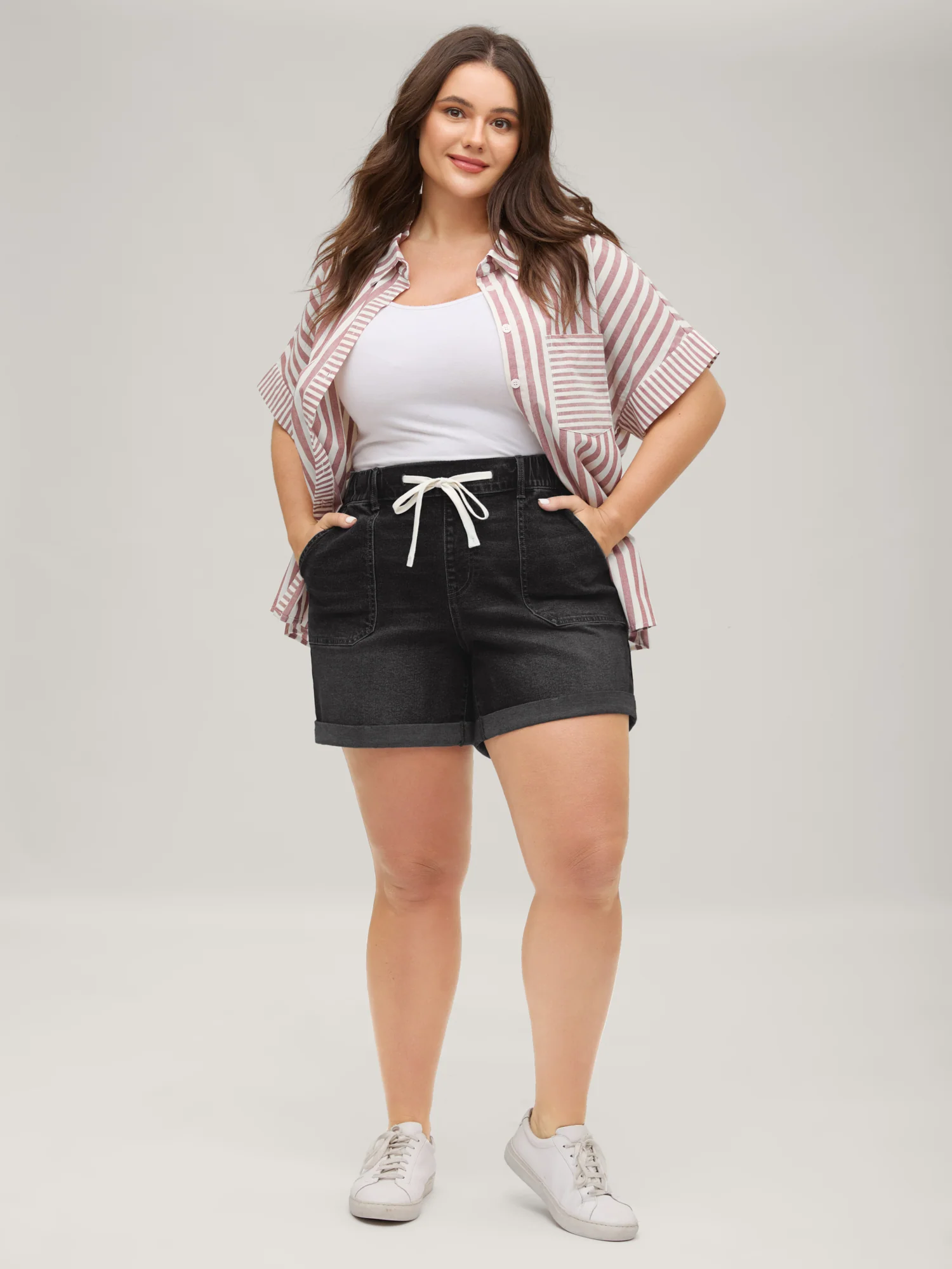 Pull-On Folded Hem High-Rise Denim Shorts - Image 14