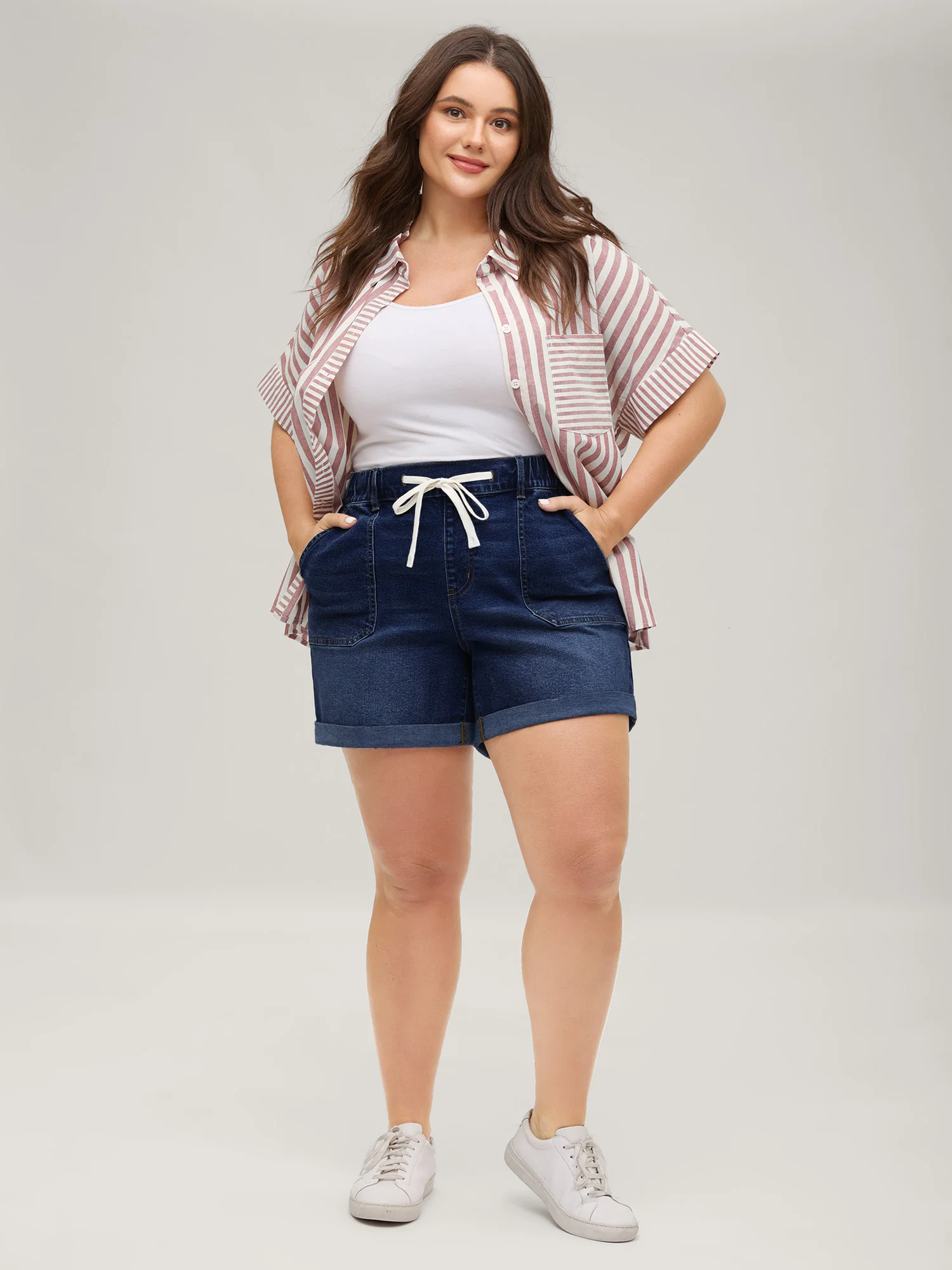 Pull-On Folded Hem High-Rise Denim Shorts - Image 20