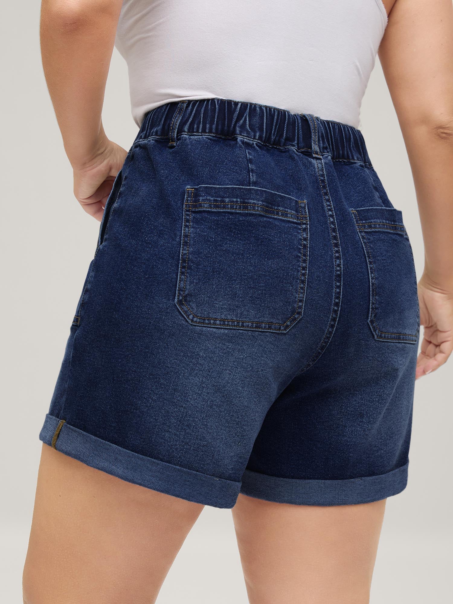 Pull-On Folded Hem High-Rise Denim Shorts - Image 21