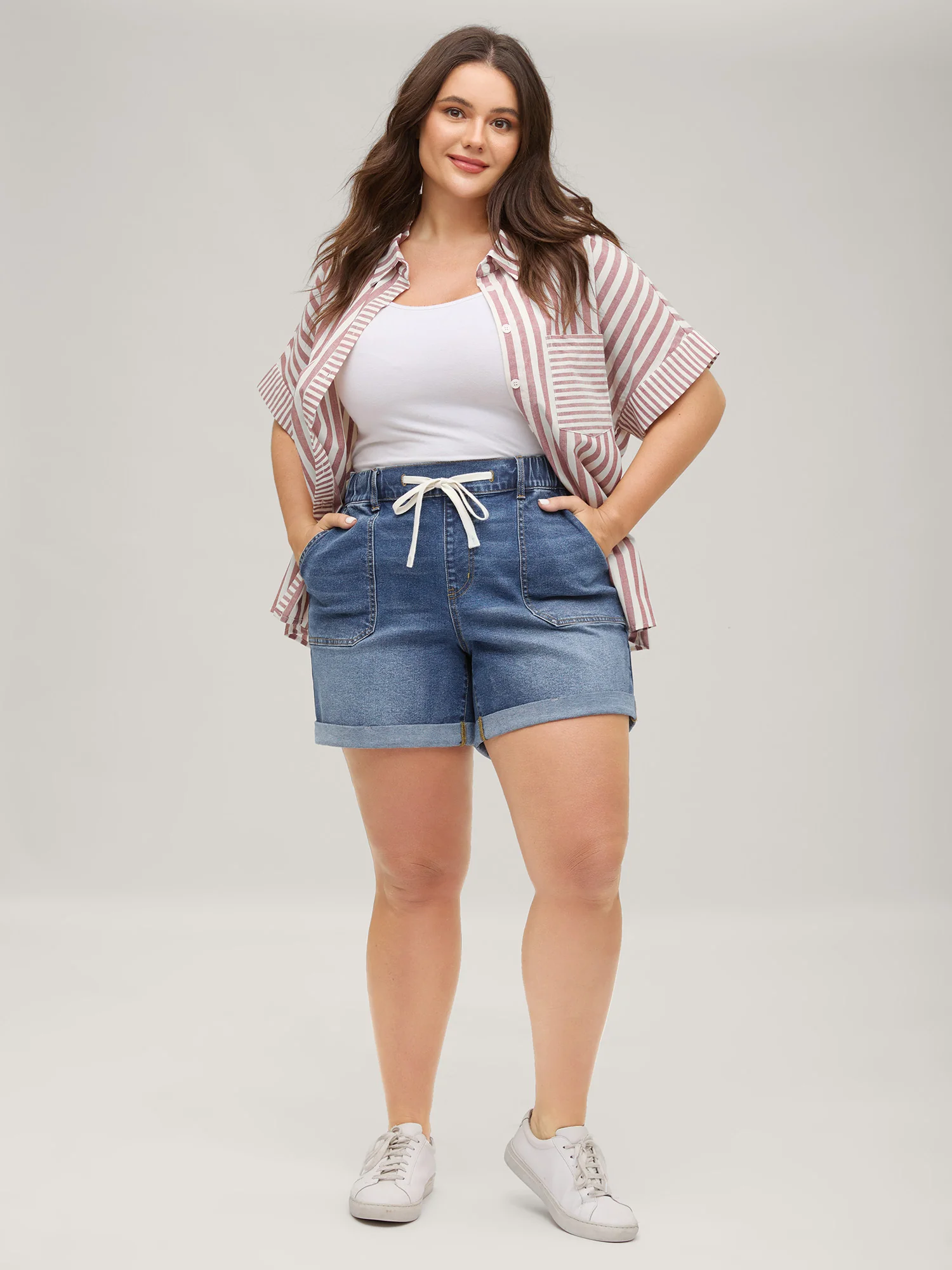 Pull-On Folded Hem High-Rise Denim Shorts - Image 26