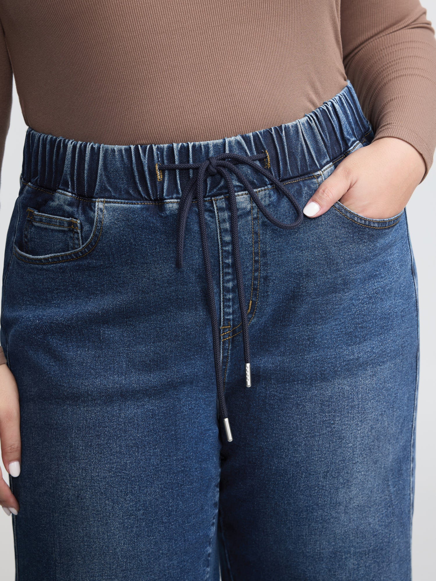 Stretchy Waistband Straight-Leg Jeans - Image 3