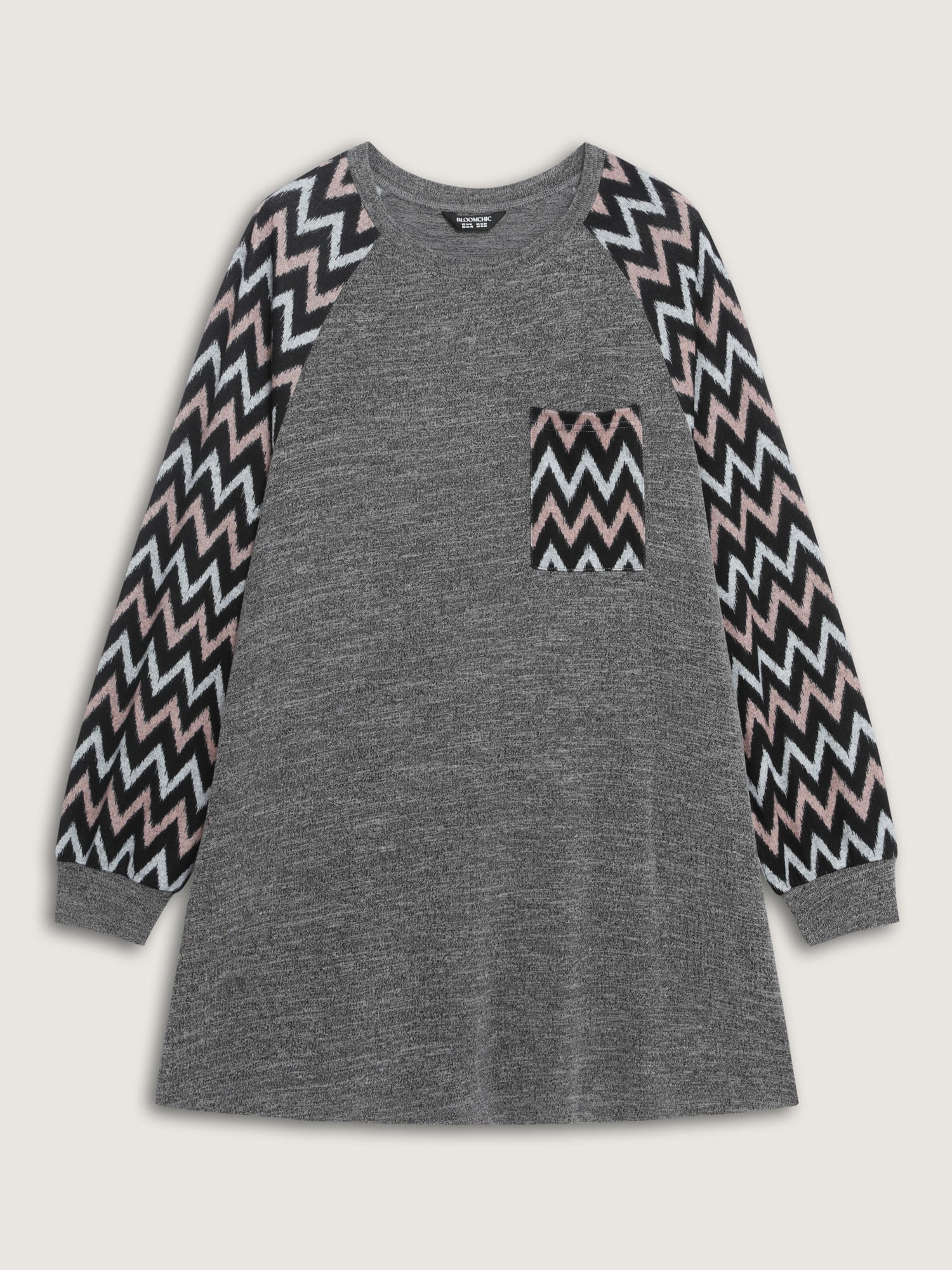 Stretchy Wavy Pattern Contrast T-Shirt - Image 7