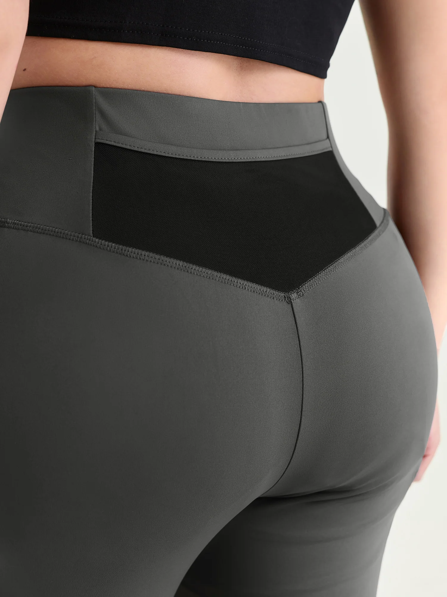 Stretchy Wide Waistband Pocket Leggings - Image 6
