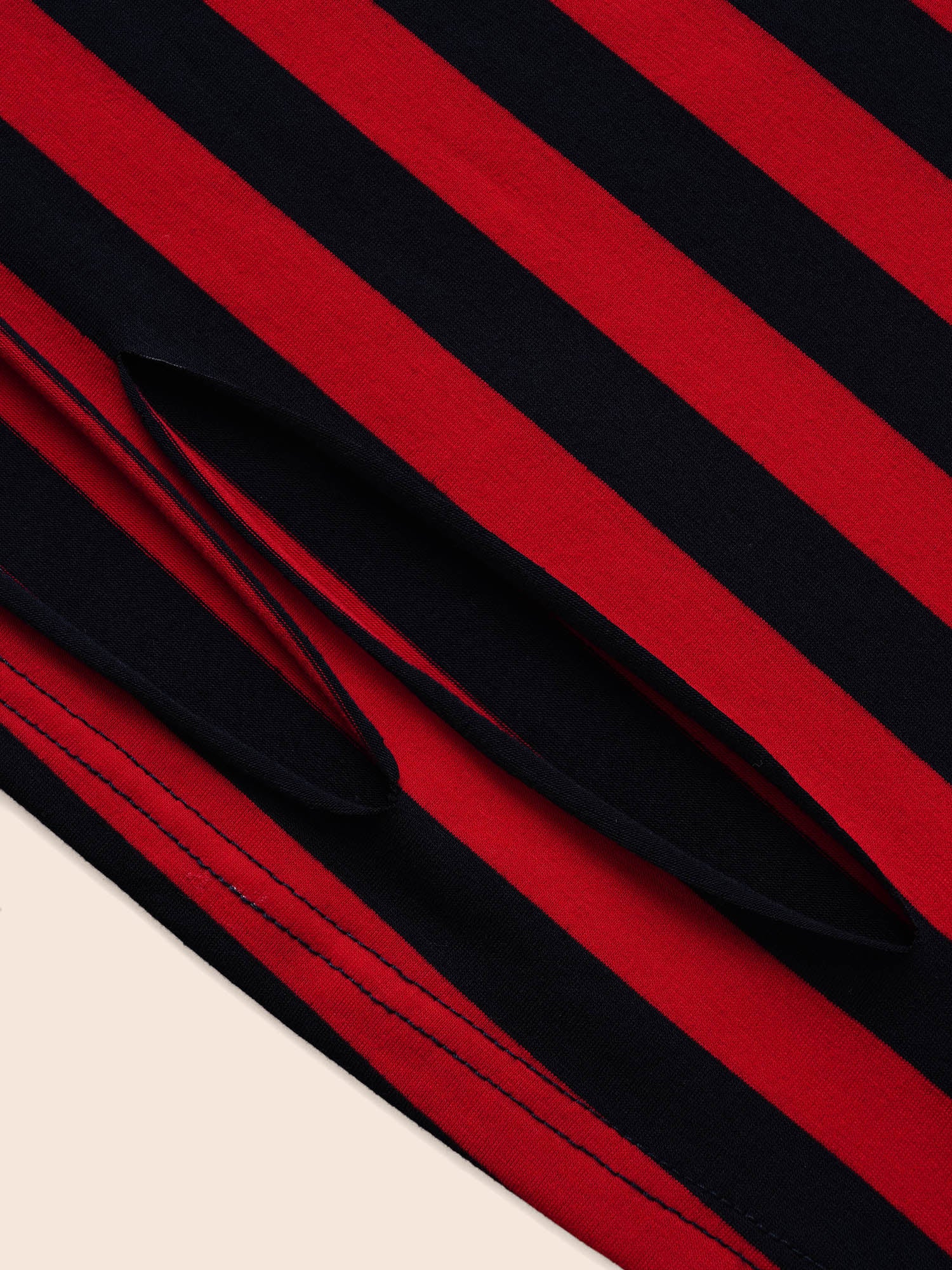 Striking Striped Relaxed Fit T-shirt - Image 5