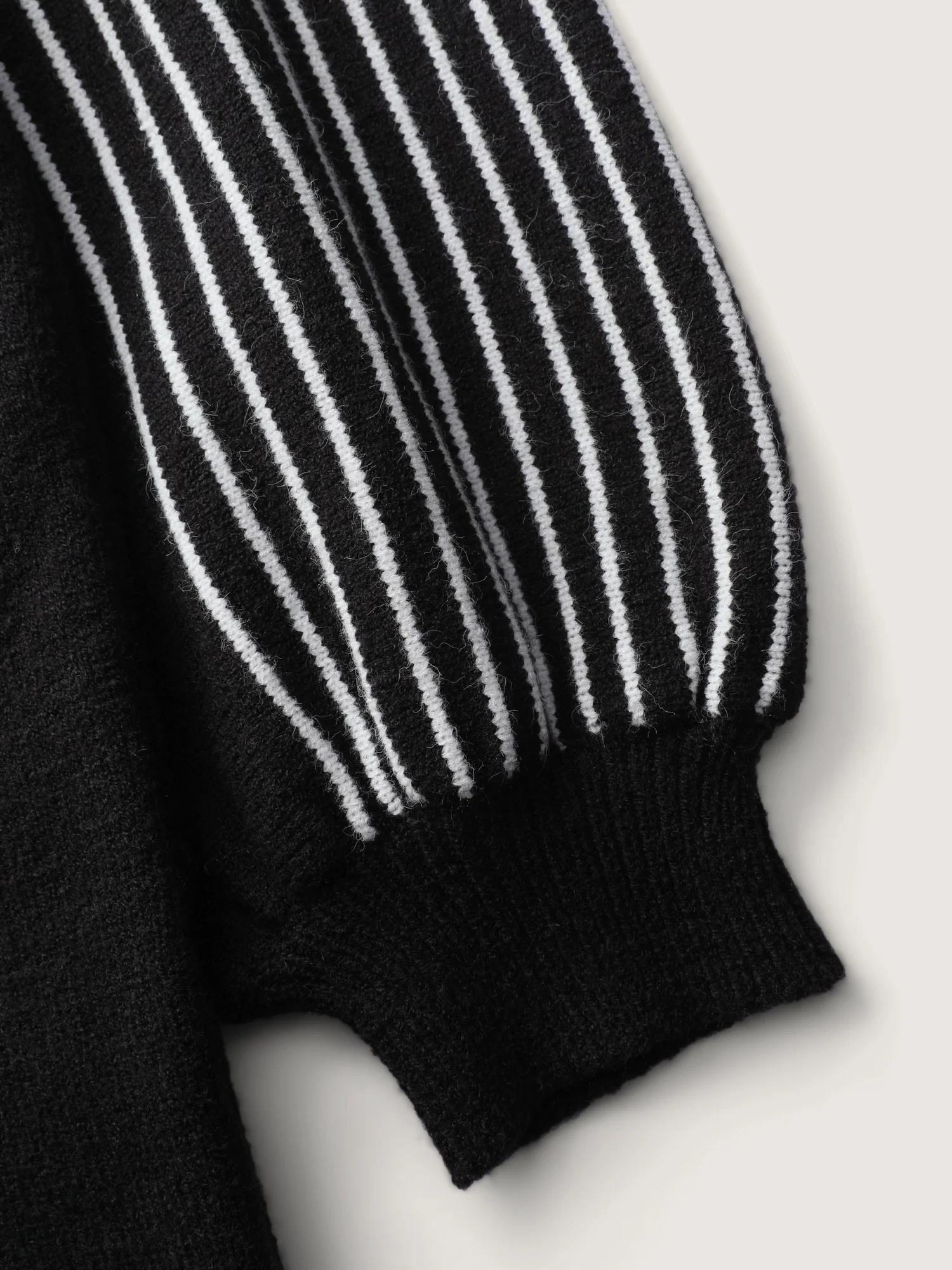 Stripe Boat Neck Balloon Sleeve Pullover - Image 6
