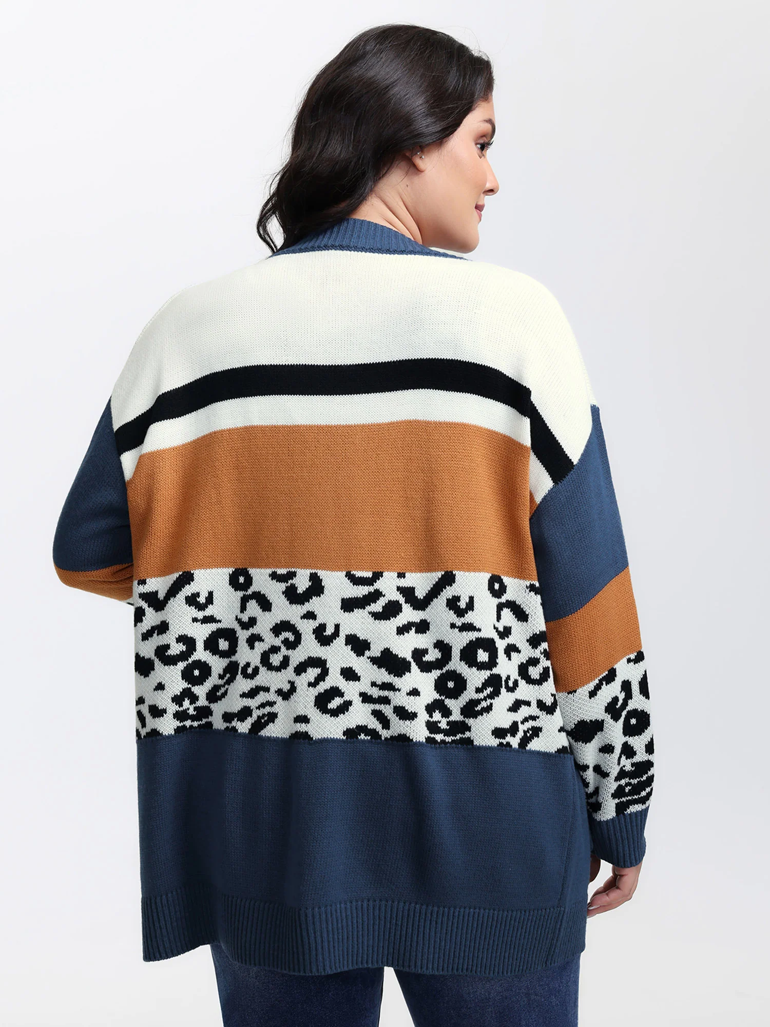 Stripe Color Block Leopard Knit Cardigan - Image 4