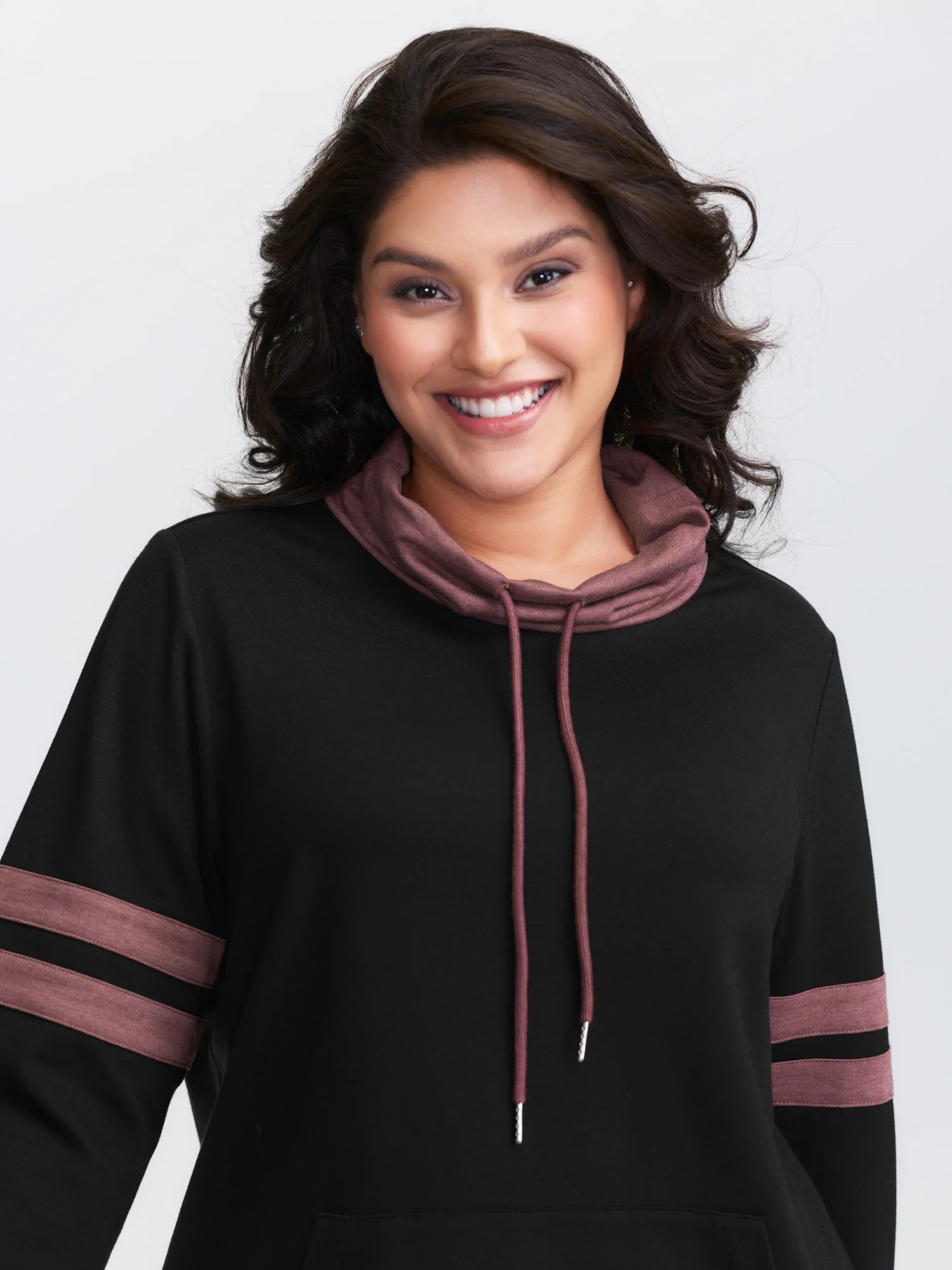 Stripe Color Contrast High Neck Sweatshirt - Image 2