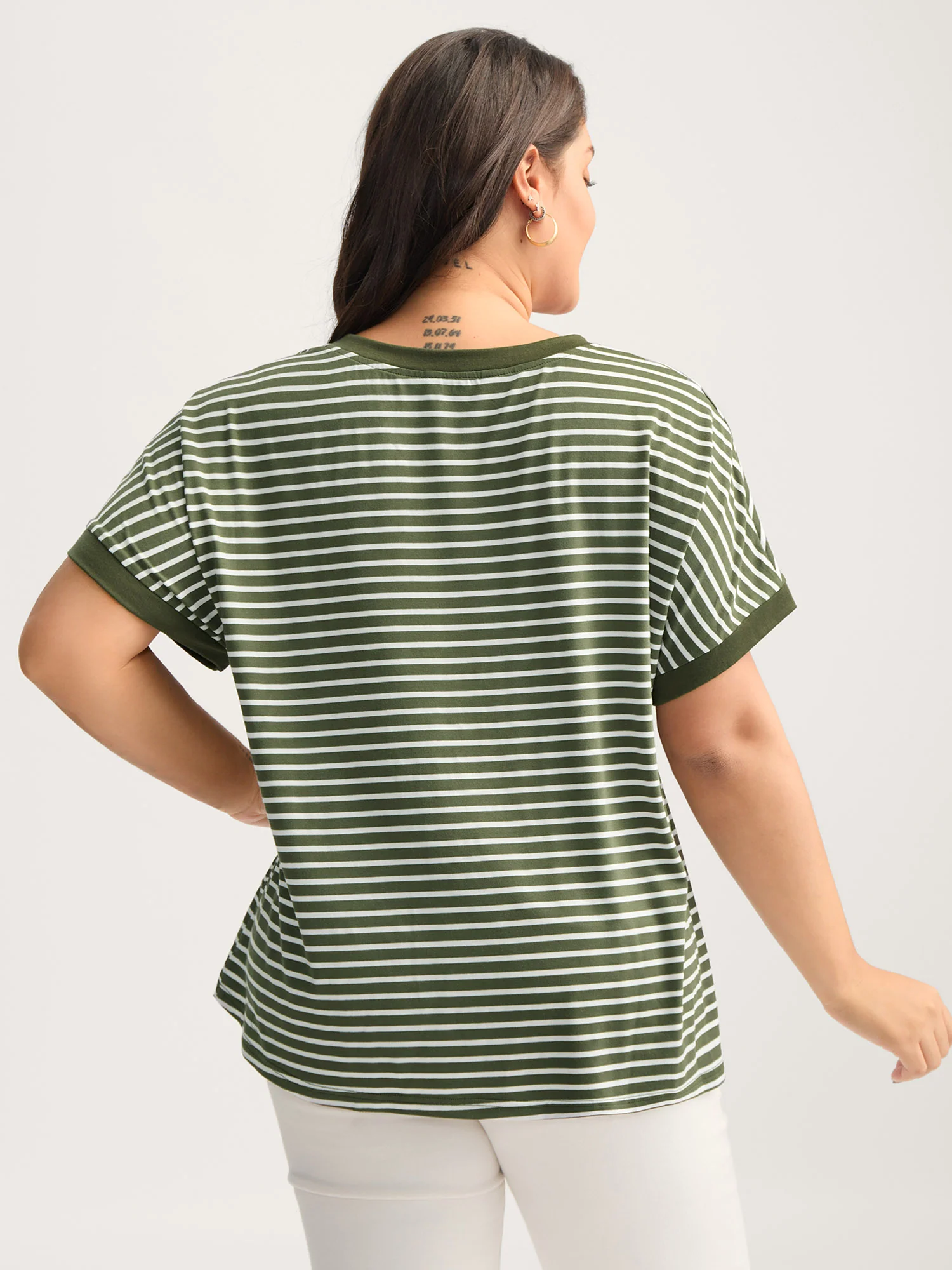 Stripe Color Contrast Pockets T-Shirt - Image 4