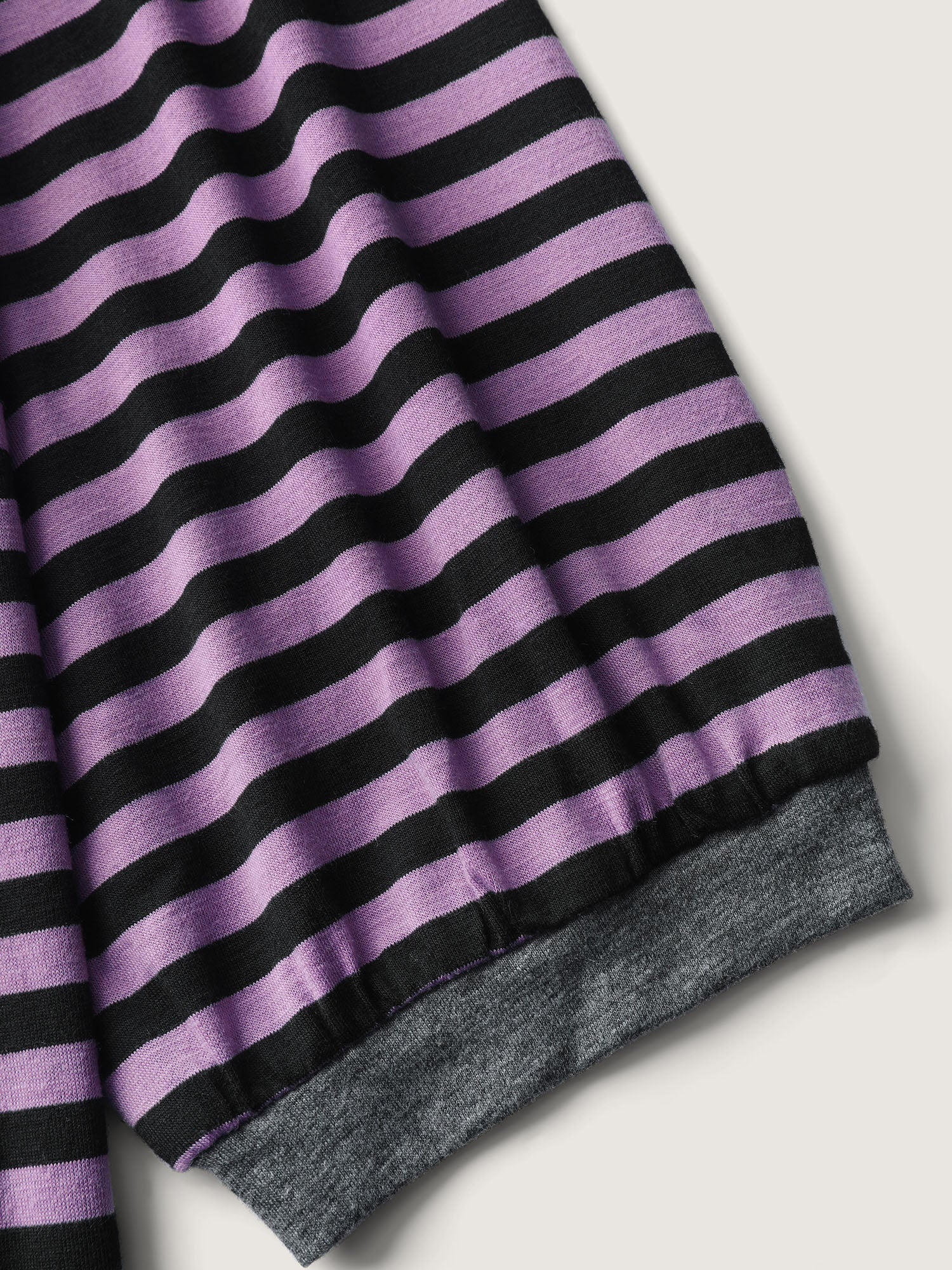 Stripe Color Contrast Stretchy T-Shirt - Image 7