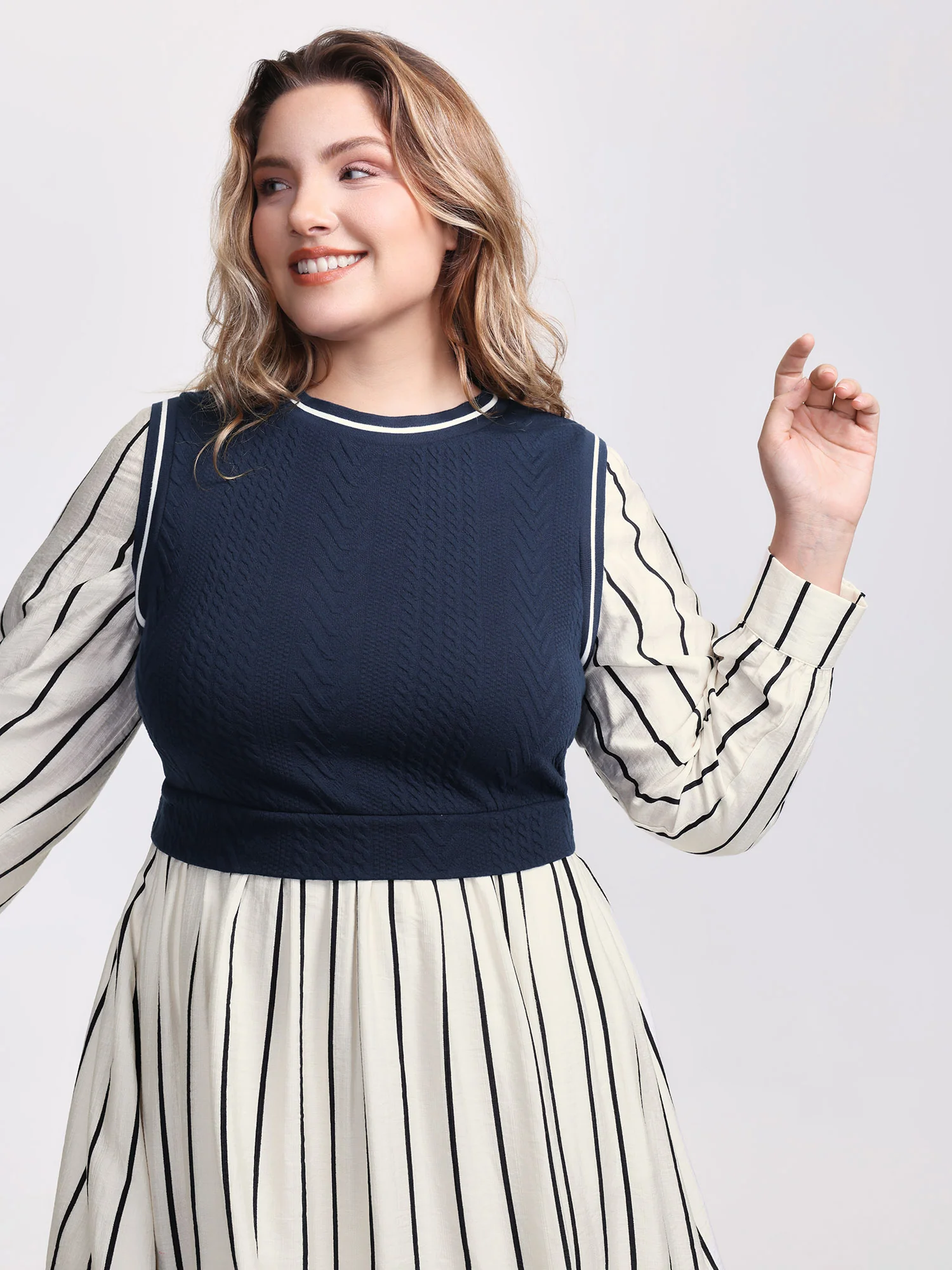 Stripe Pockets Color Contrast Midi Dress - Image 4
