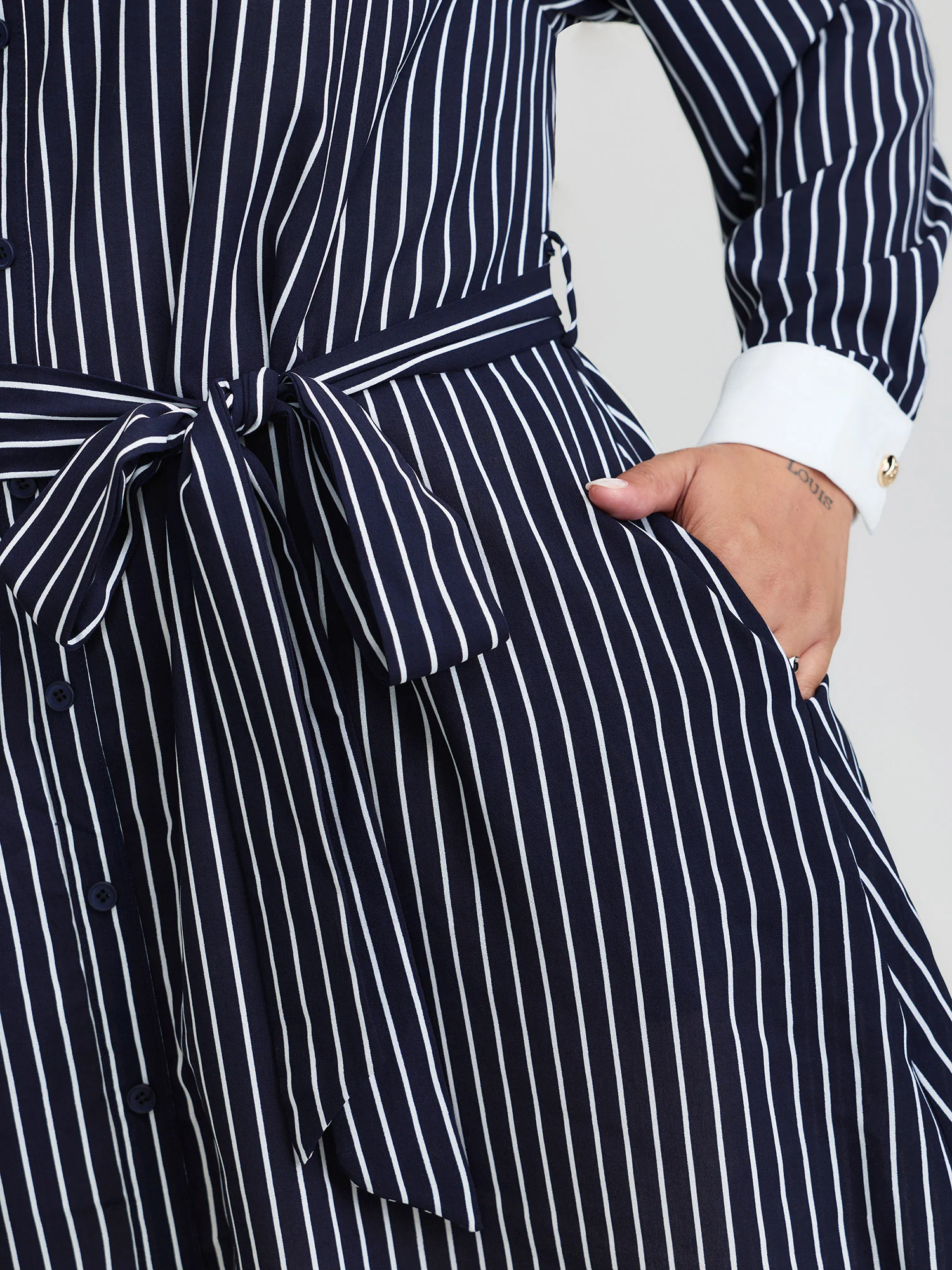 Stripe Print Belted Metal Detail Midi Dress - Image 4