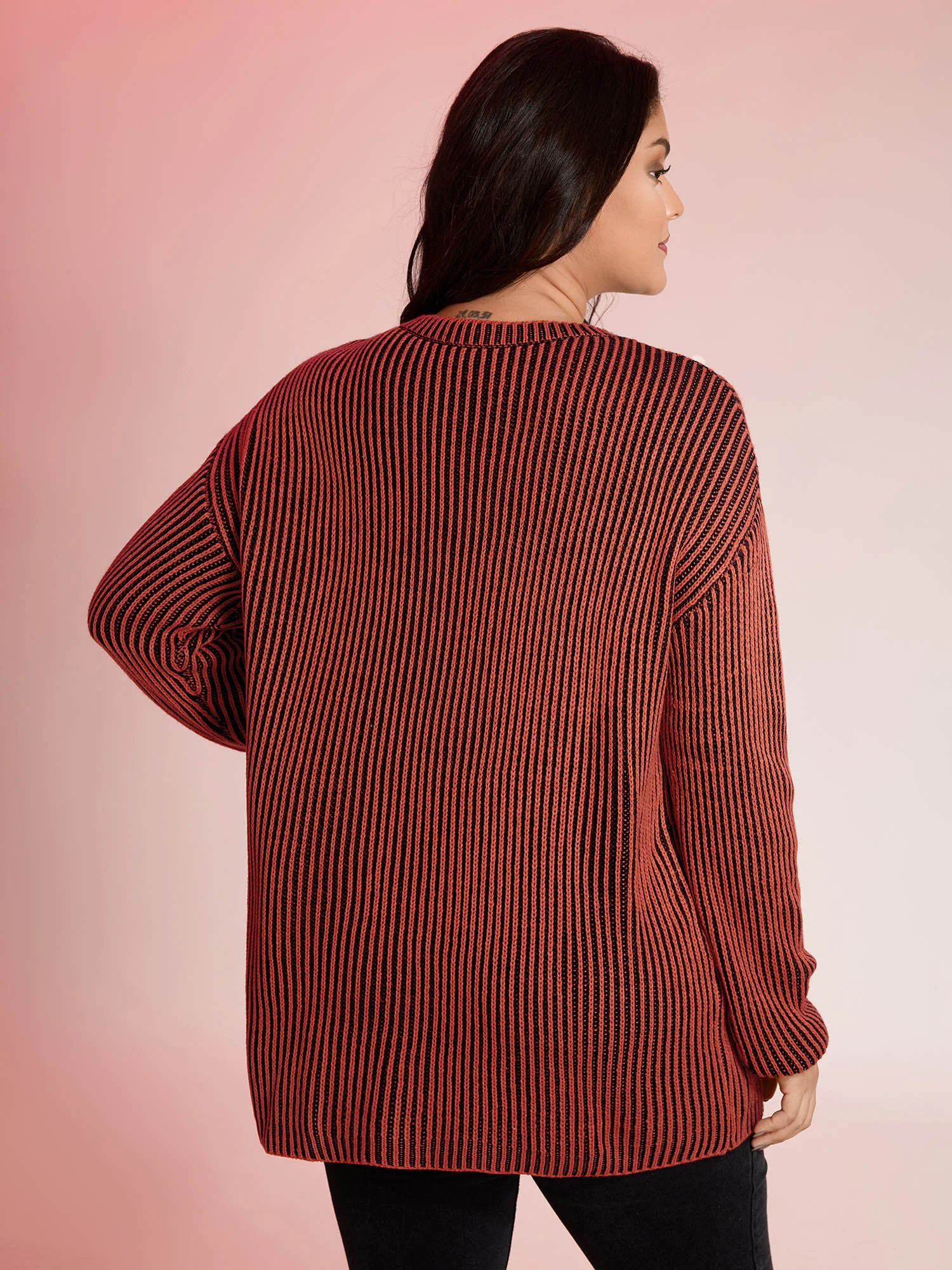 Stripe Textured Round Neck Pullover - Image 4