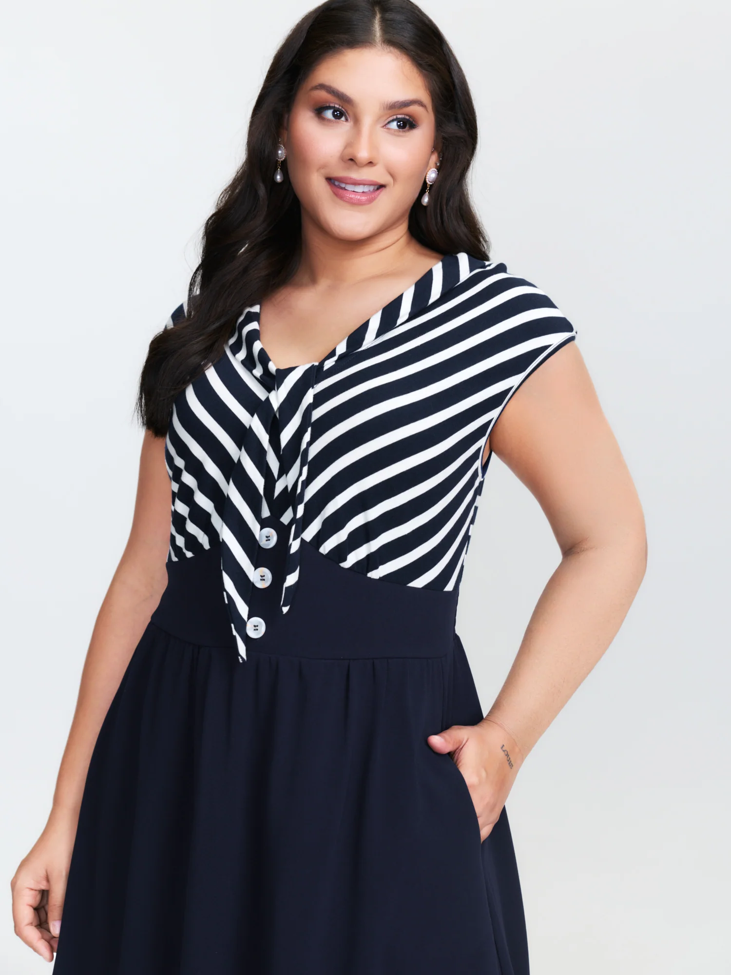 Cotton Striped Button Detail Pockets Midi Dress - Image 2