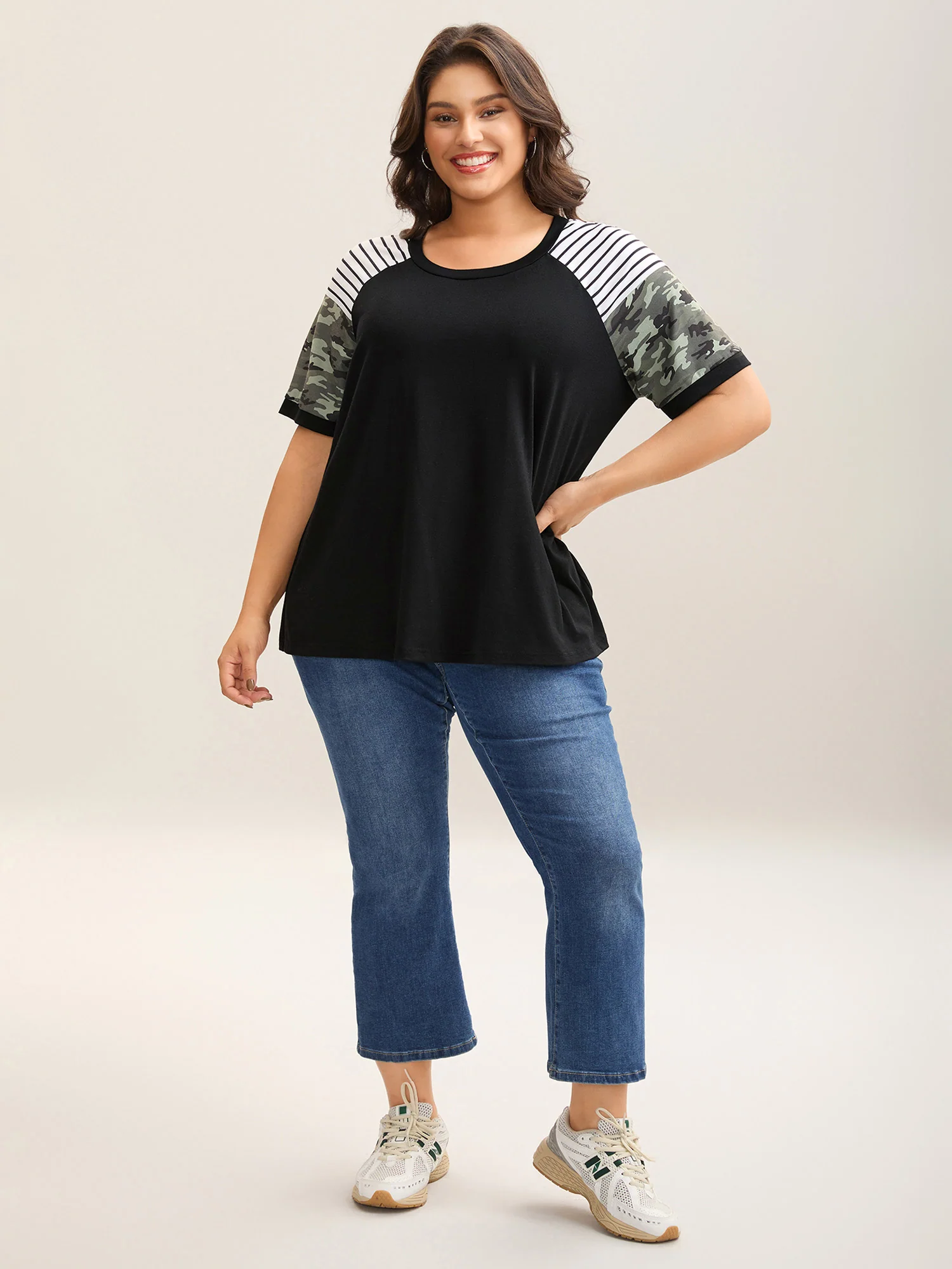 Striped Camouflage Print Round Neck T-Shirt - Image 3