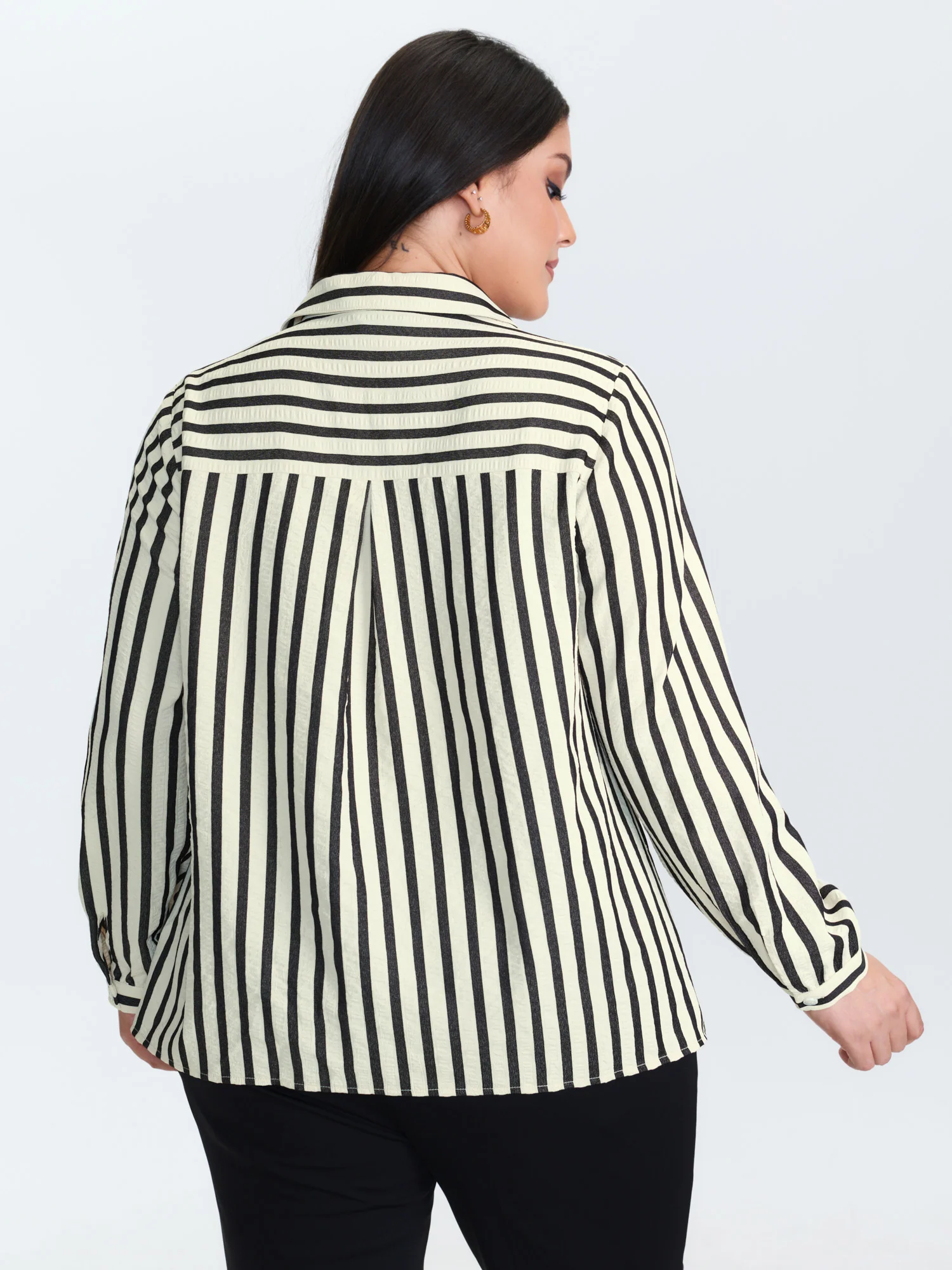 Striped Collar Textured Half-Placket Blouse - Image 4