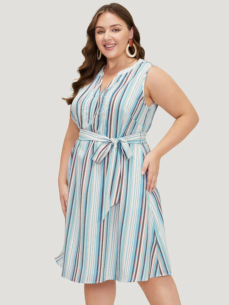 Striped Contrast Belted Pocket Notched Tank Dress - Image 4