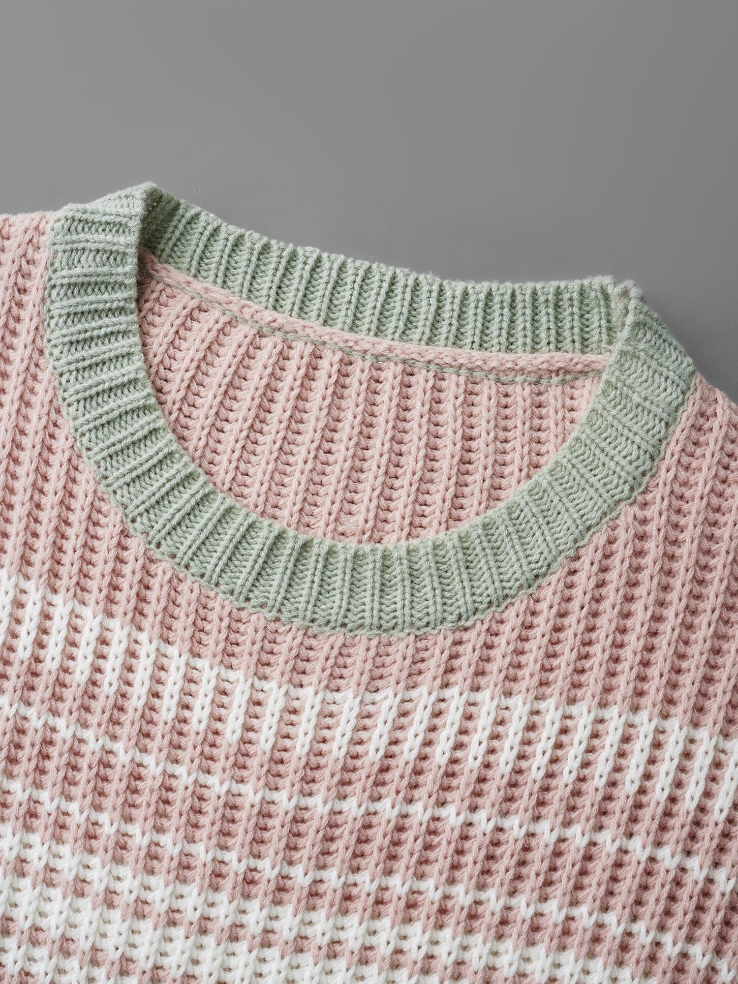Striped Contrast Colors Ribbed Pullover - Image 6