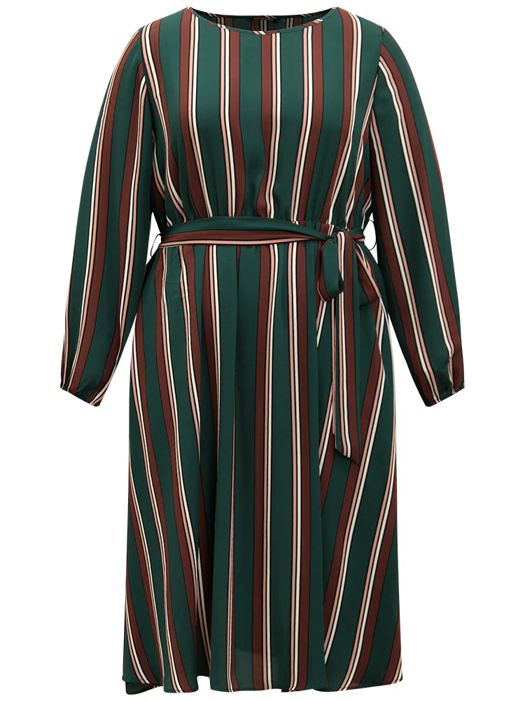 Striped Contrast Crew Neck Belted Dress - Image 8
