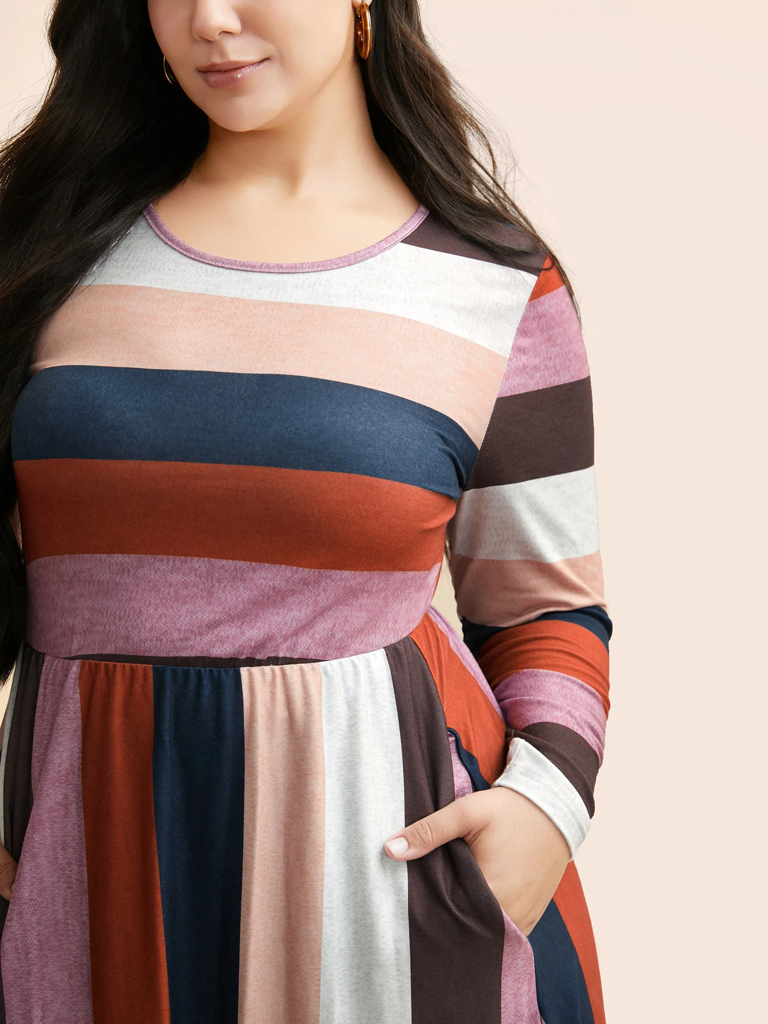 Striped Contrast Crew Neck Knit Dress - Image 2