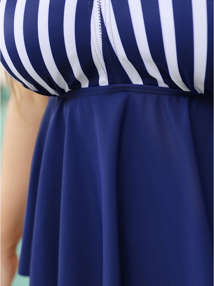 Striped Contrast Crossover Ruffle Hem Tankini Top - Image 9
