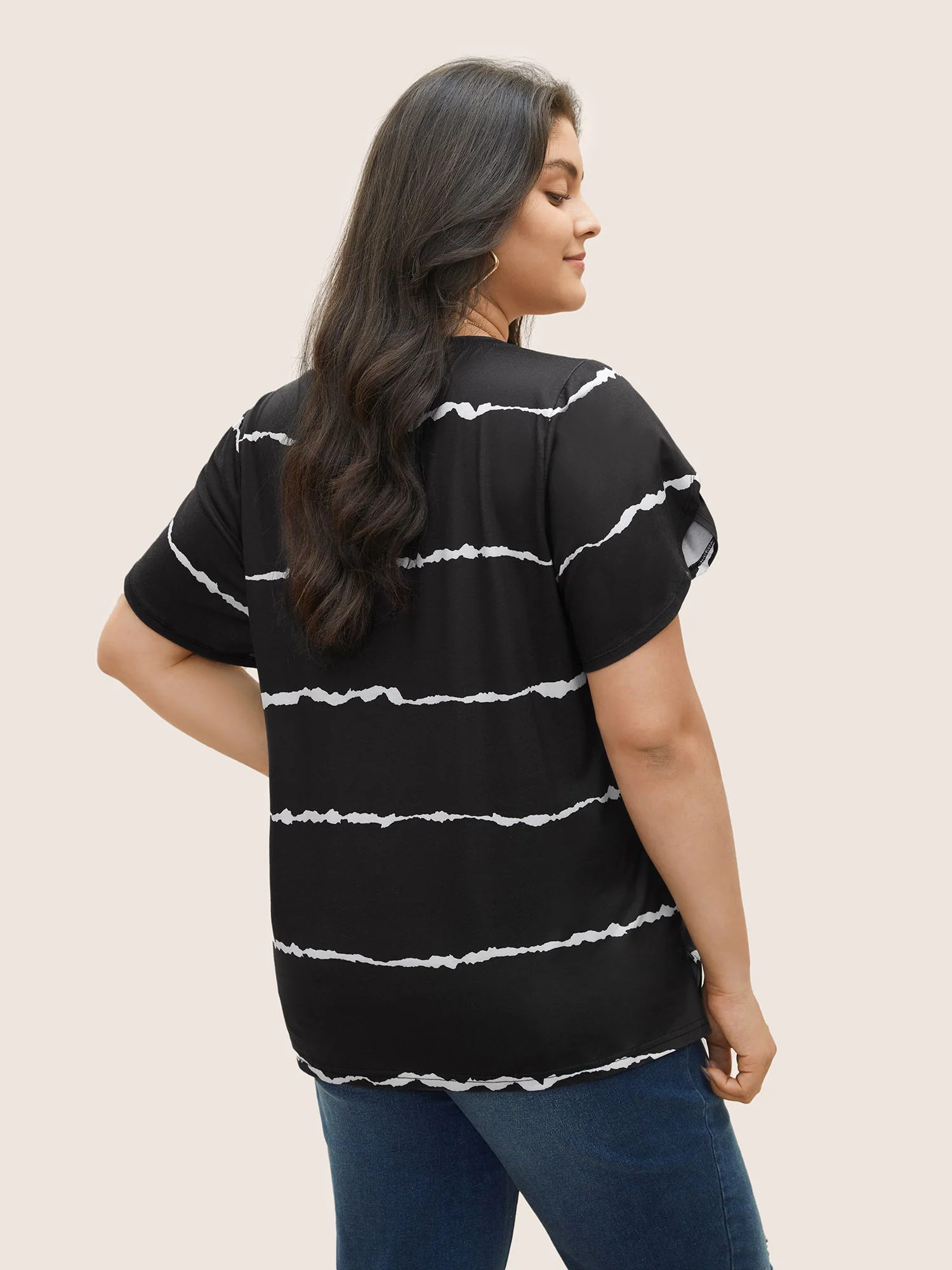 Striped Contrast Petal Sleeve T-shirt - Image 2
