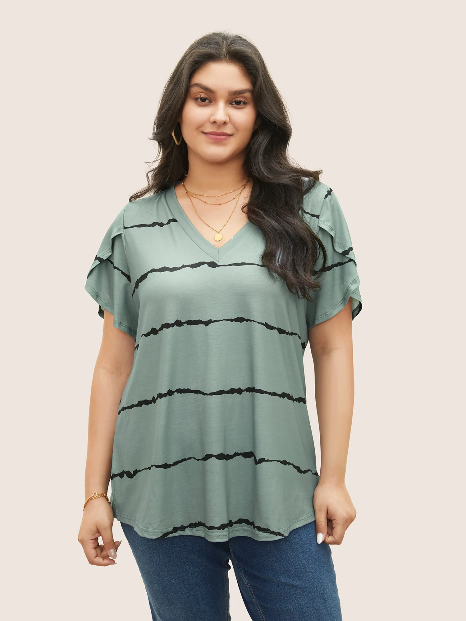 Striped Contrast Petal Sleeve T-shirt - Image 7