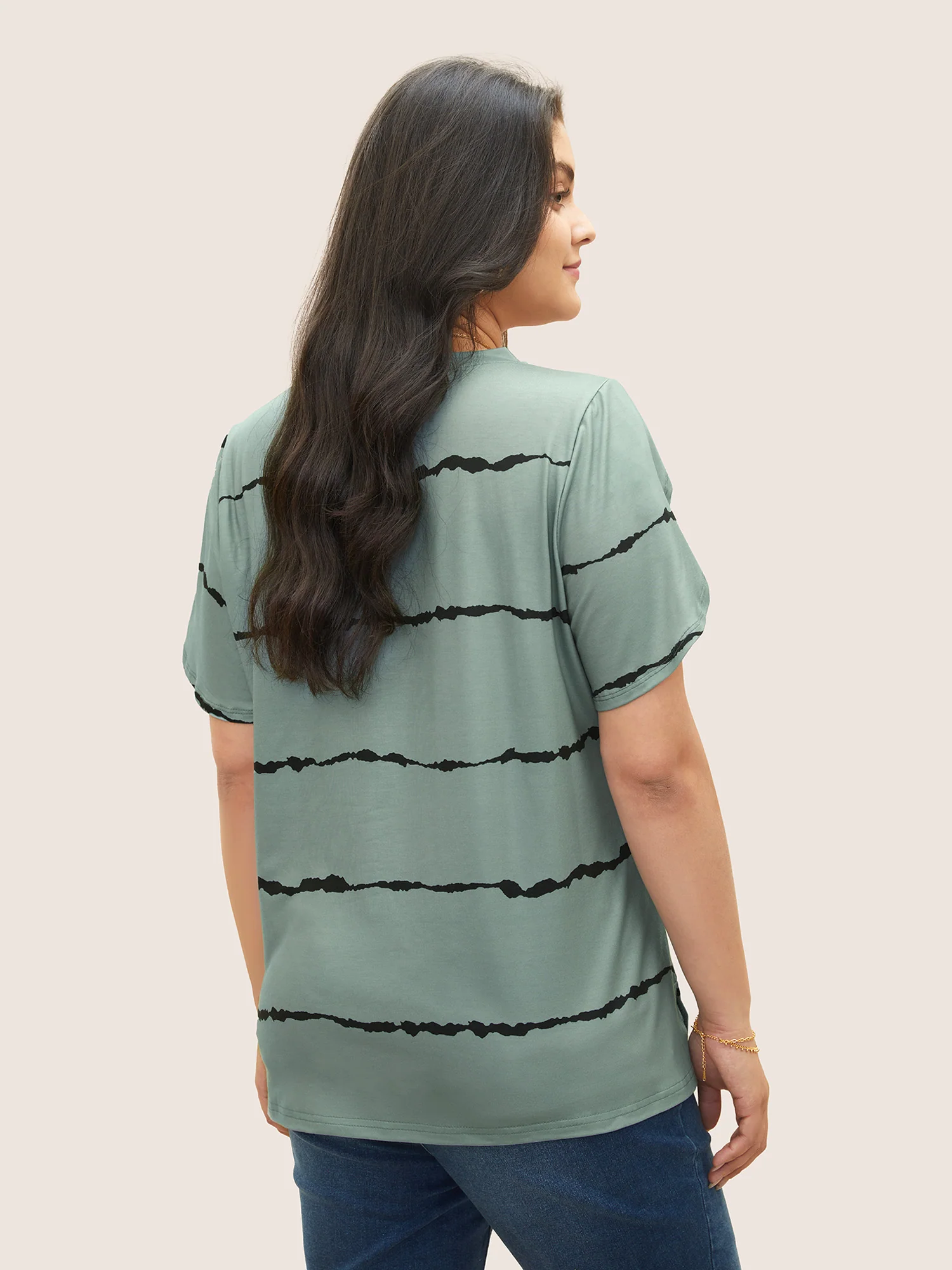 Striped Contrast Petal Sleeve T-shirt - Image 8