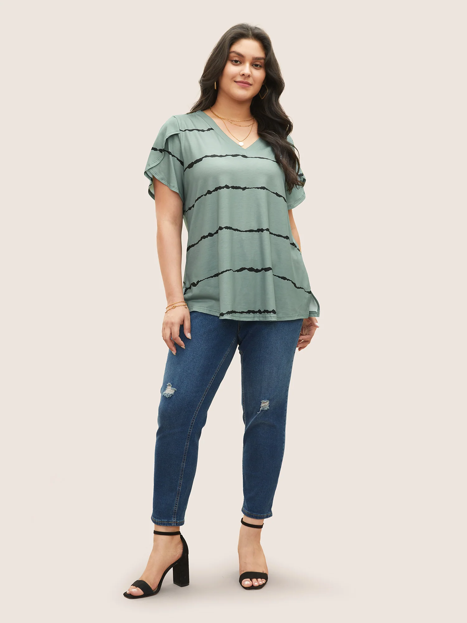 Striped Contrast Petal Sleeve T-shirt - Image 9