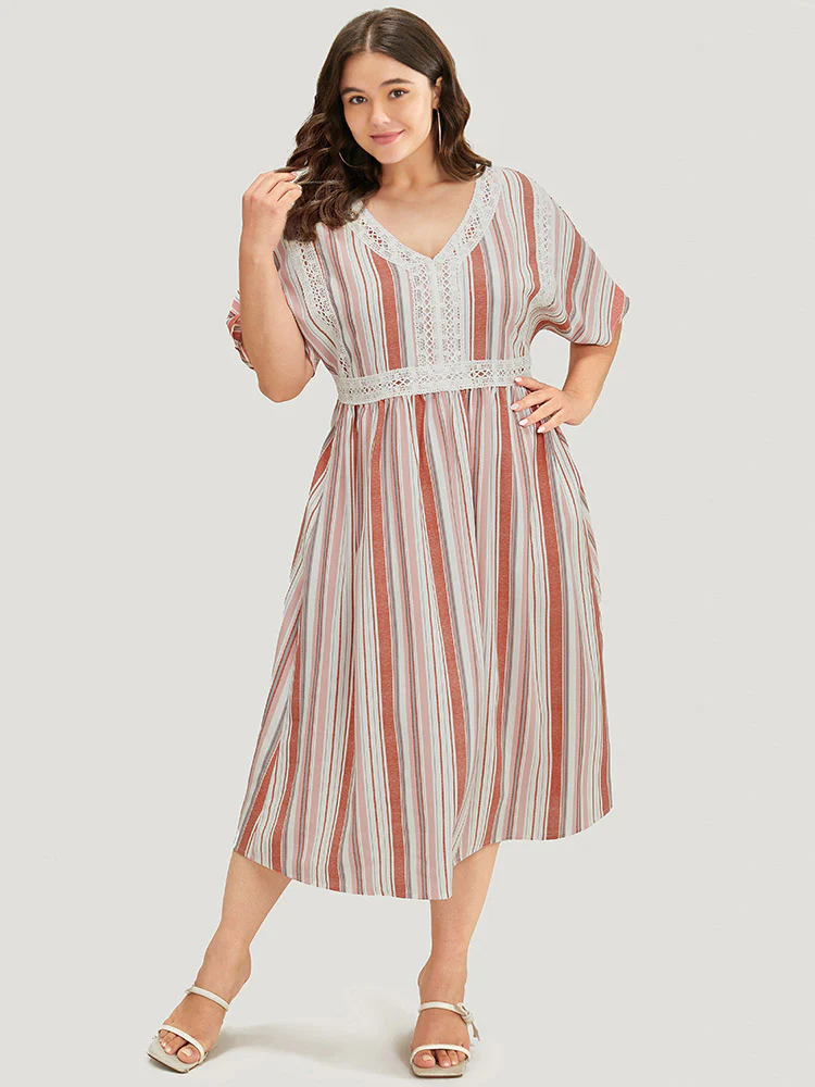 Striped Contrast Pocket Lace Batwing Sleeve Midi Dress - Image 3