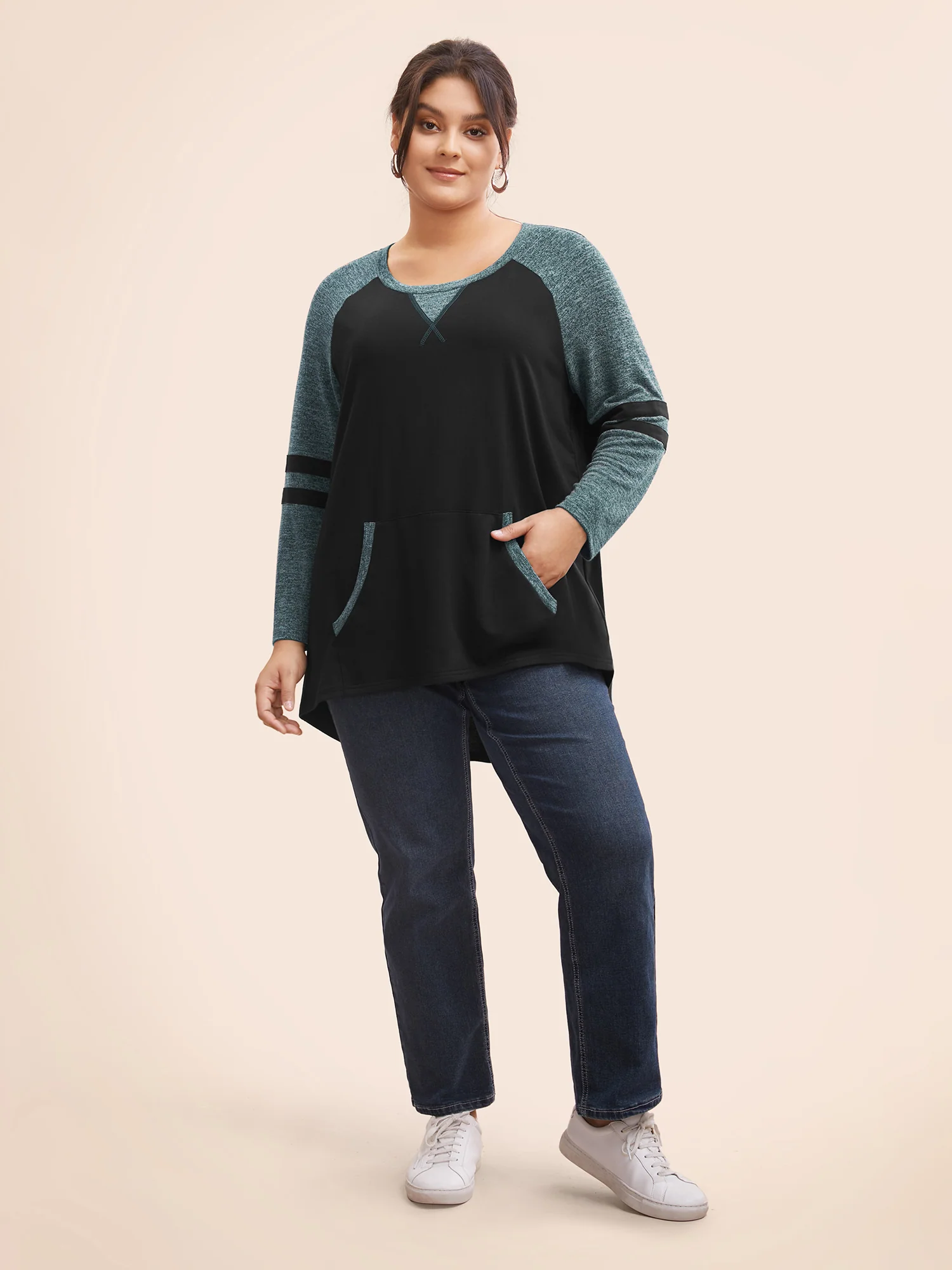 Striped Contrast Pocket Raglan Sleeve High Low Hem Sweatshirt - Image 18