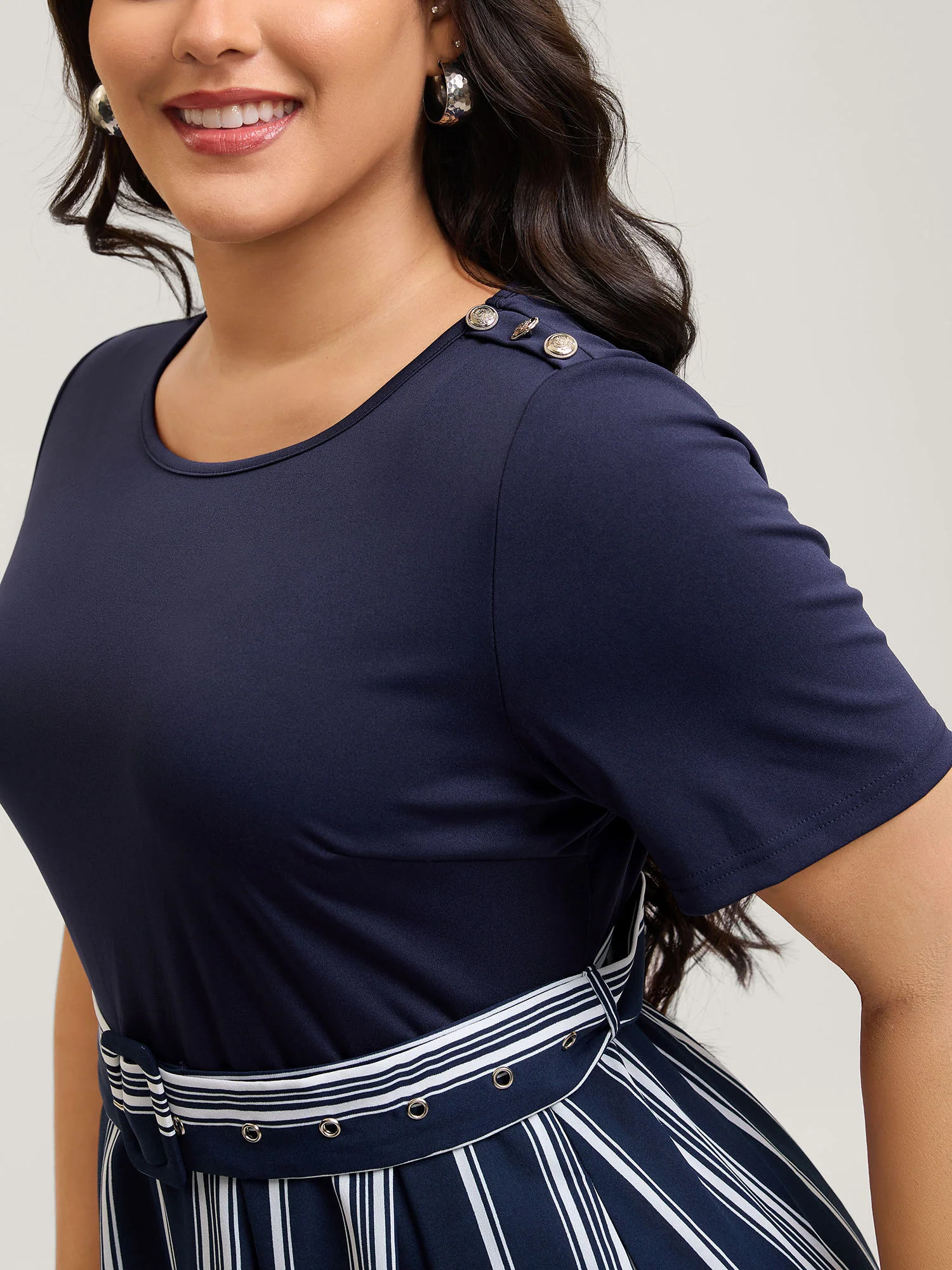Striped Contrast Print Waist-Cinched Midi Dress - Image 2