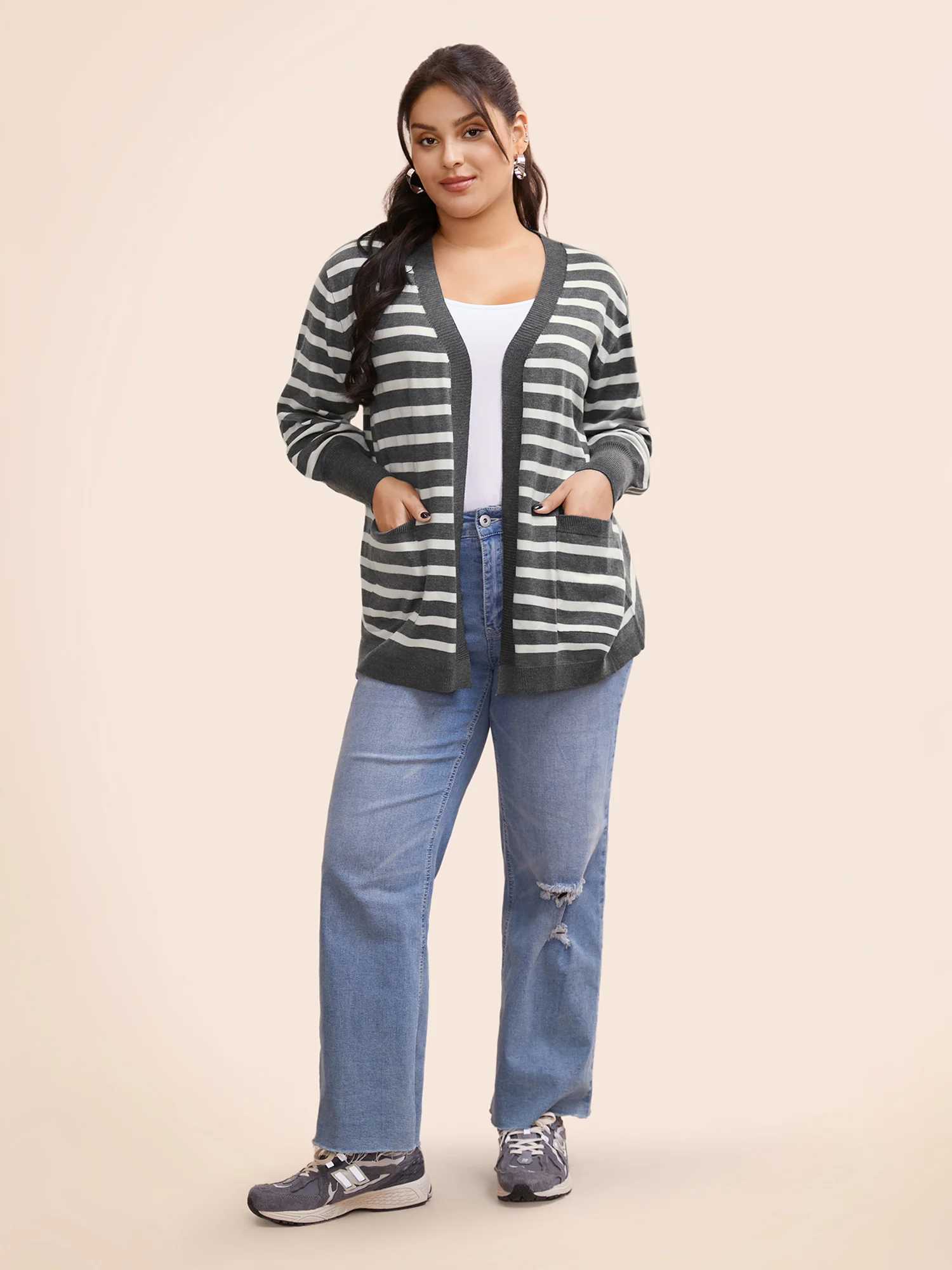 Striped Lantern Sleeve Patched Pocket Cardigan - Image 3