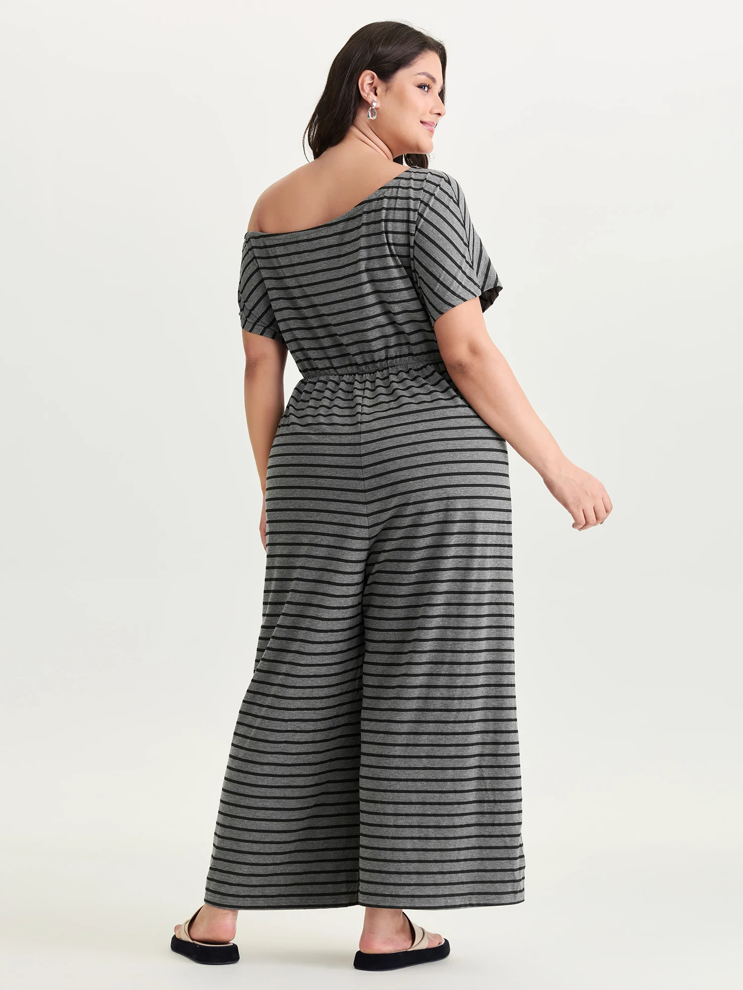 Striped One-Shoulder Pockets Jumpsuit - Image 4