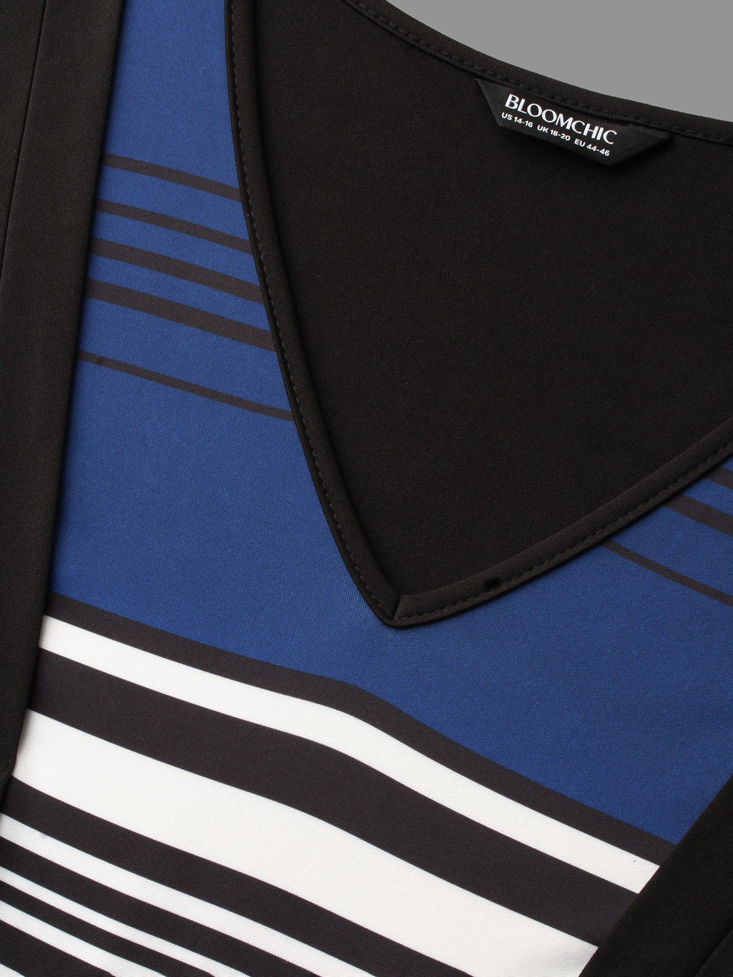 Striped Patchwork Contrast Knit Dress - Image 6