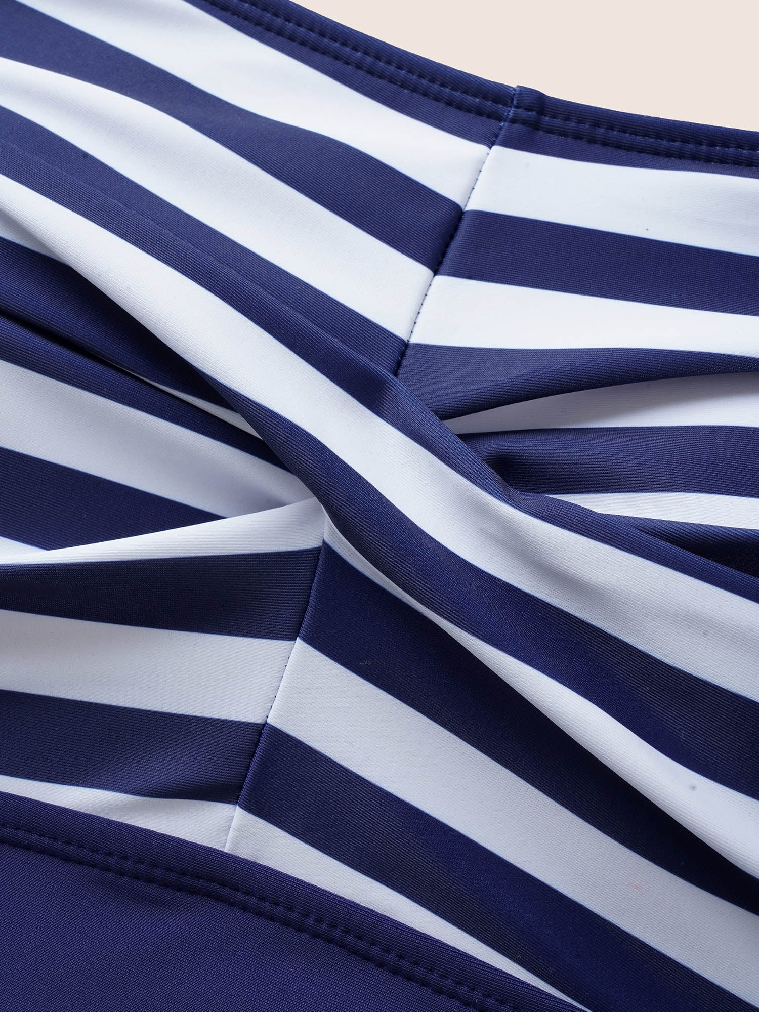 Striped Patchwork Crossover One Piece Swimsuit - Image 5