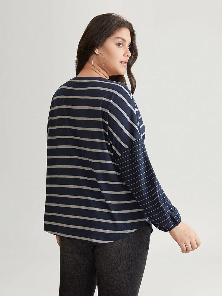 Striped Patchwork Curved Hem Stitch T-shirt - Image 2