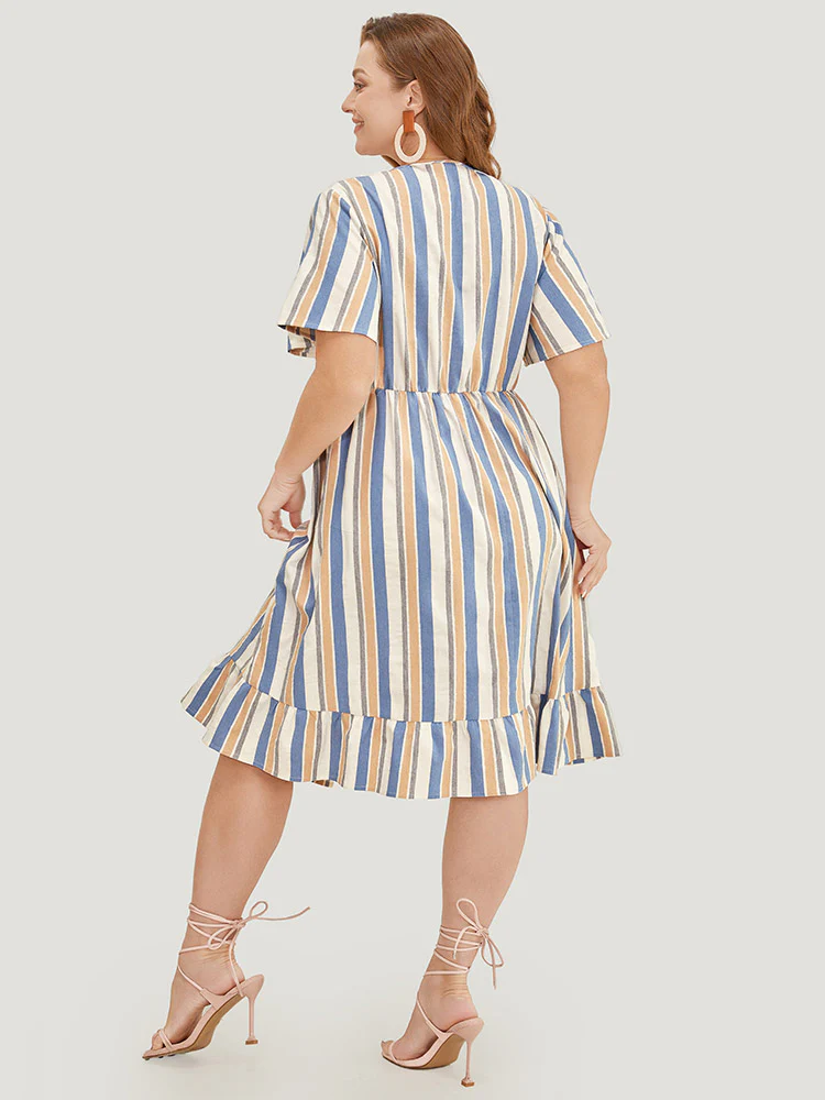 Striped Print Button Detail Pocket Flutter Hem Dress - Image 3