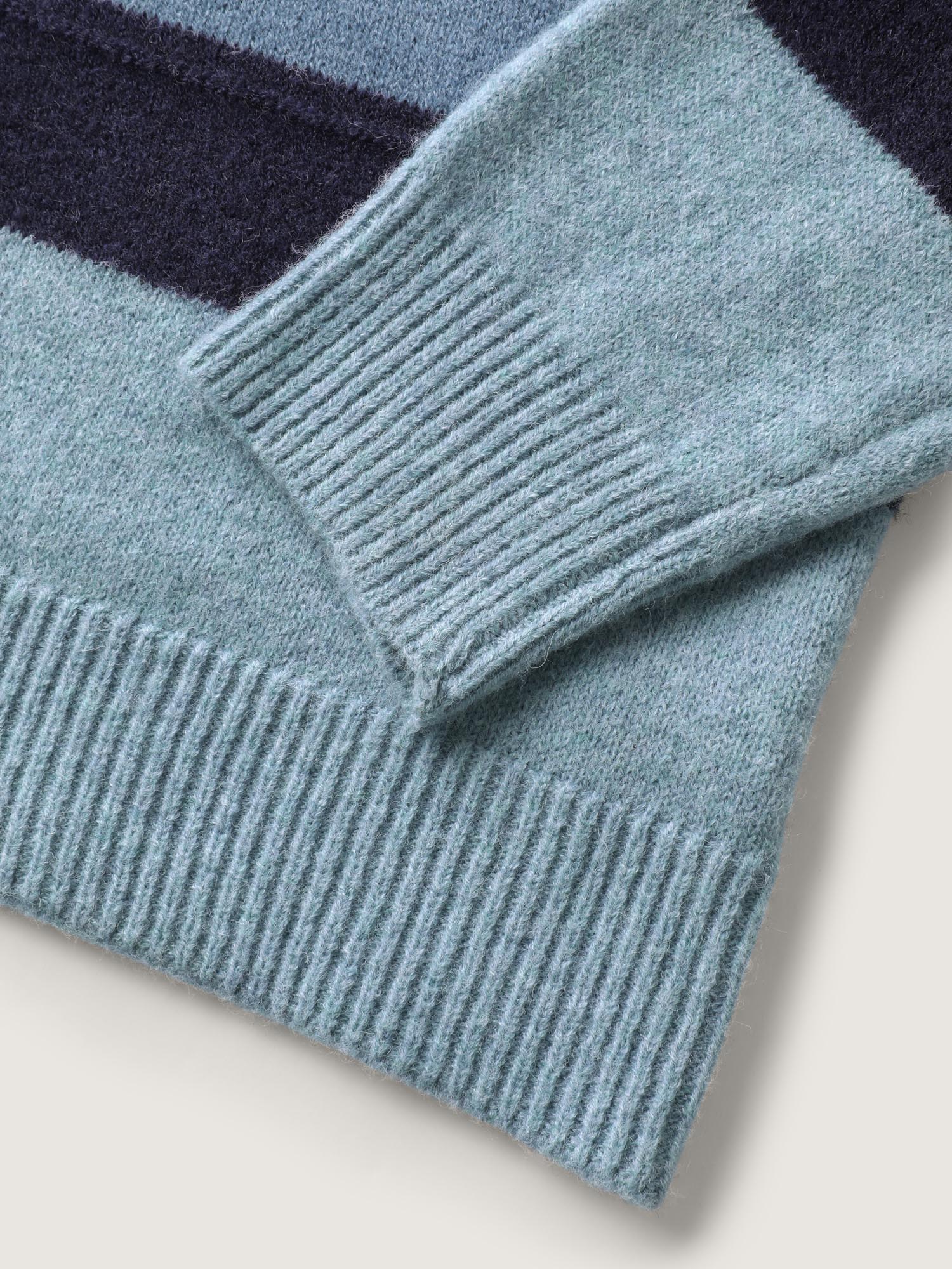Striped Print Color Contrast Pullover - Image 5