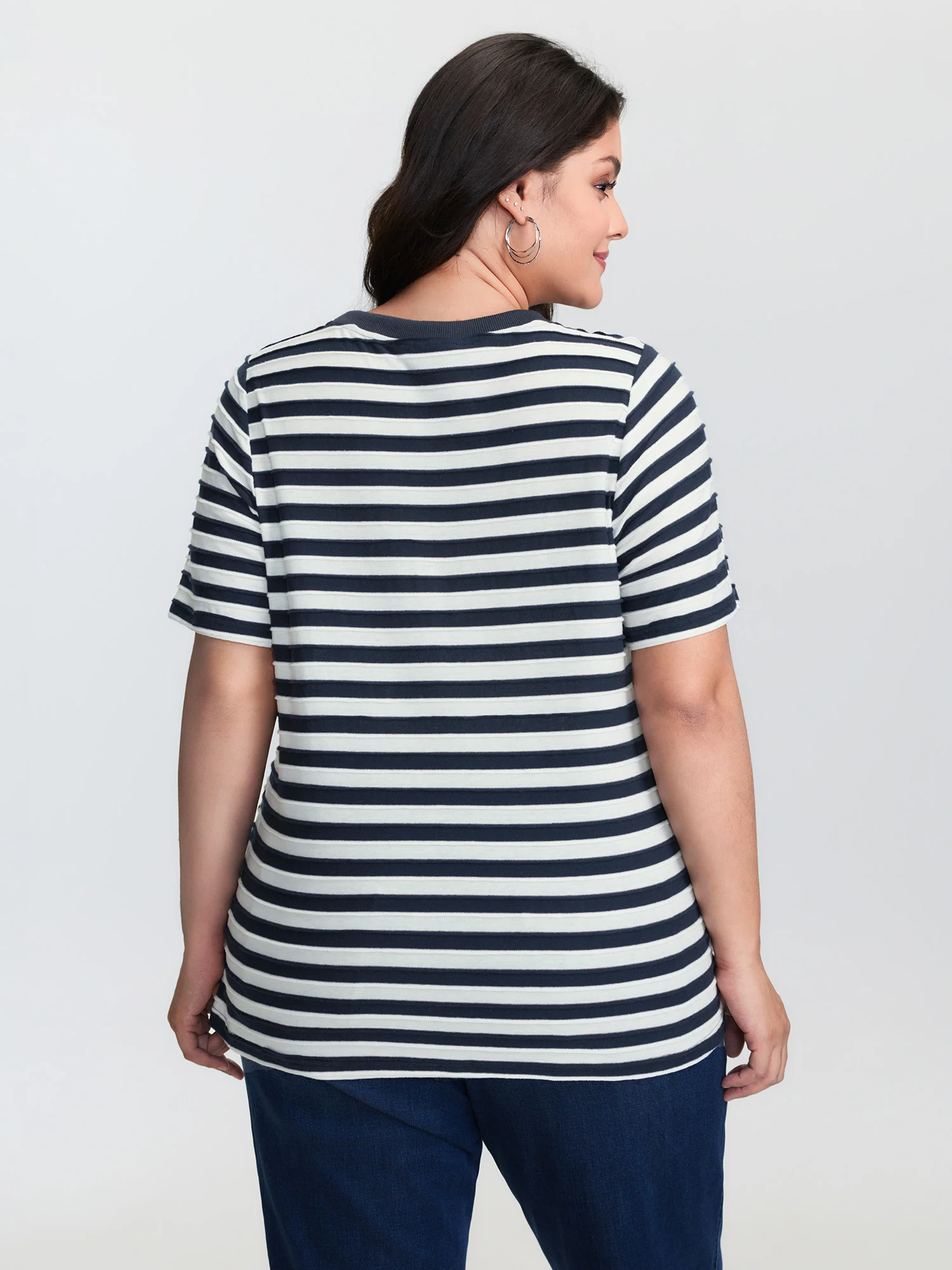 Cotton Striped Print Ribbed Round Neck T-Shirt - Image 4