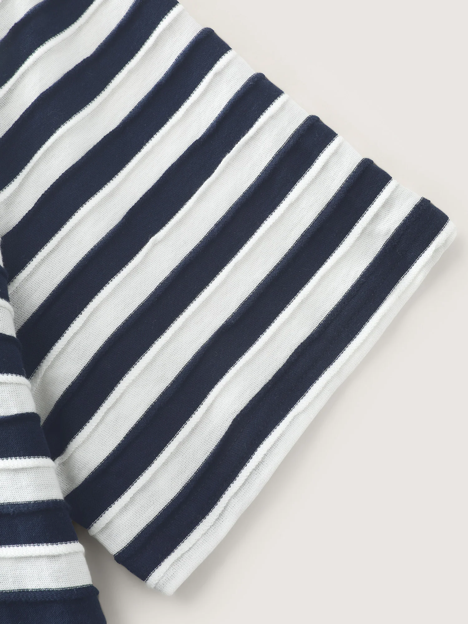 Cotton Striped Print Ribbed Round Neck T-Shirt - Image 6