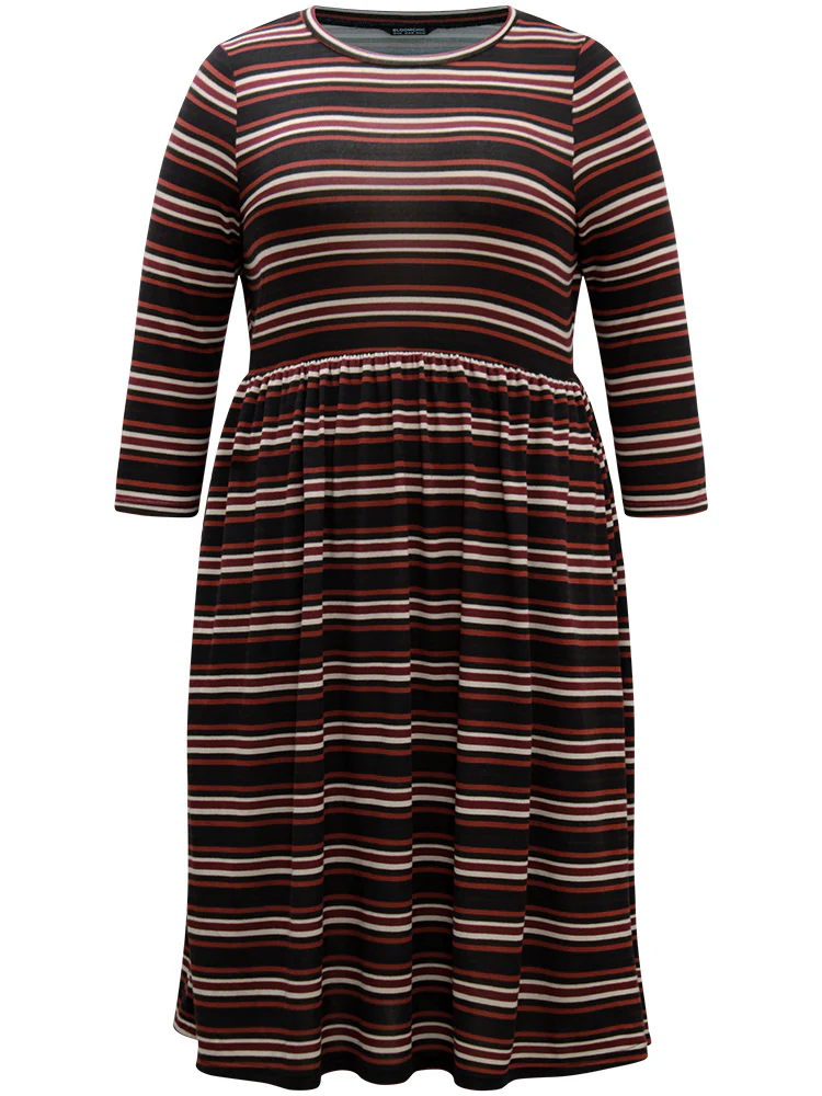 Striped Print Round Neck Pocket Elastic Waist Dress - Image 7