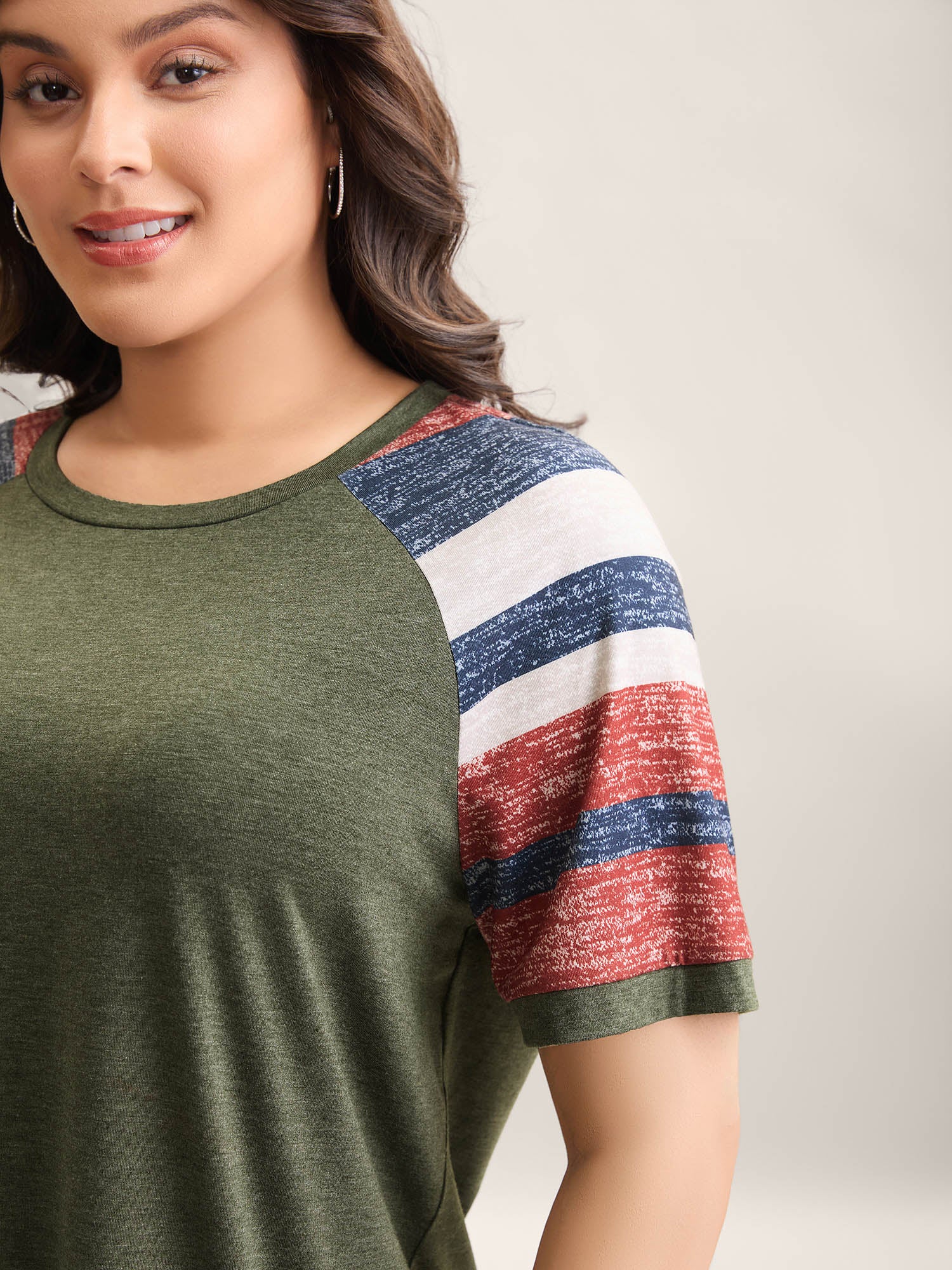 Striped Raglan Sleeve Plain T-Shirt - Image 2
