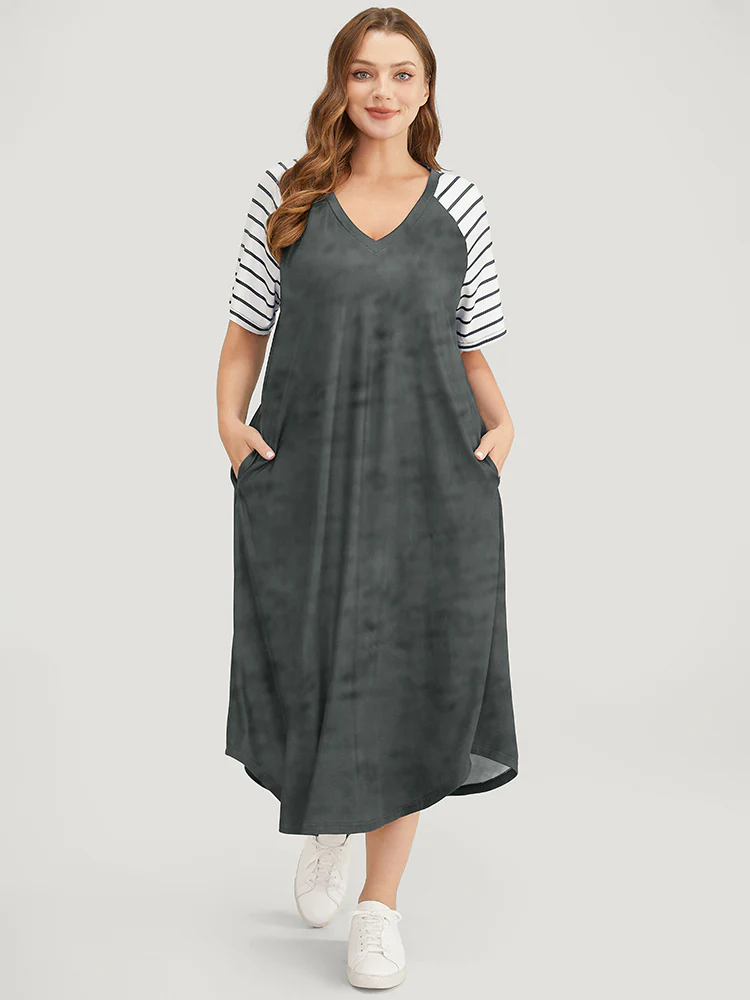 Striped Raglan Sleeve Pocket Arc Hem Dress - Image 3