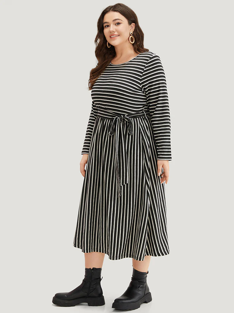 Striped Round Neck Belted Dress - Image 2