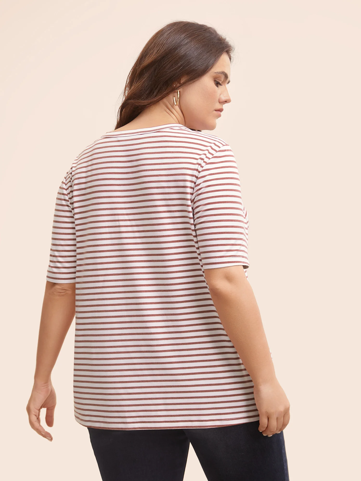Striped Round Neck Crisscross T-shirt - Image 4