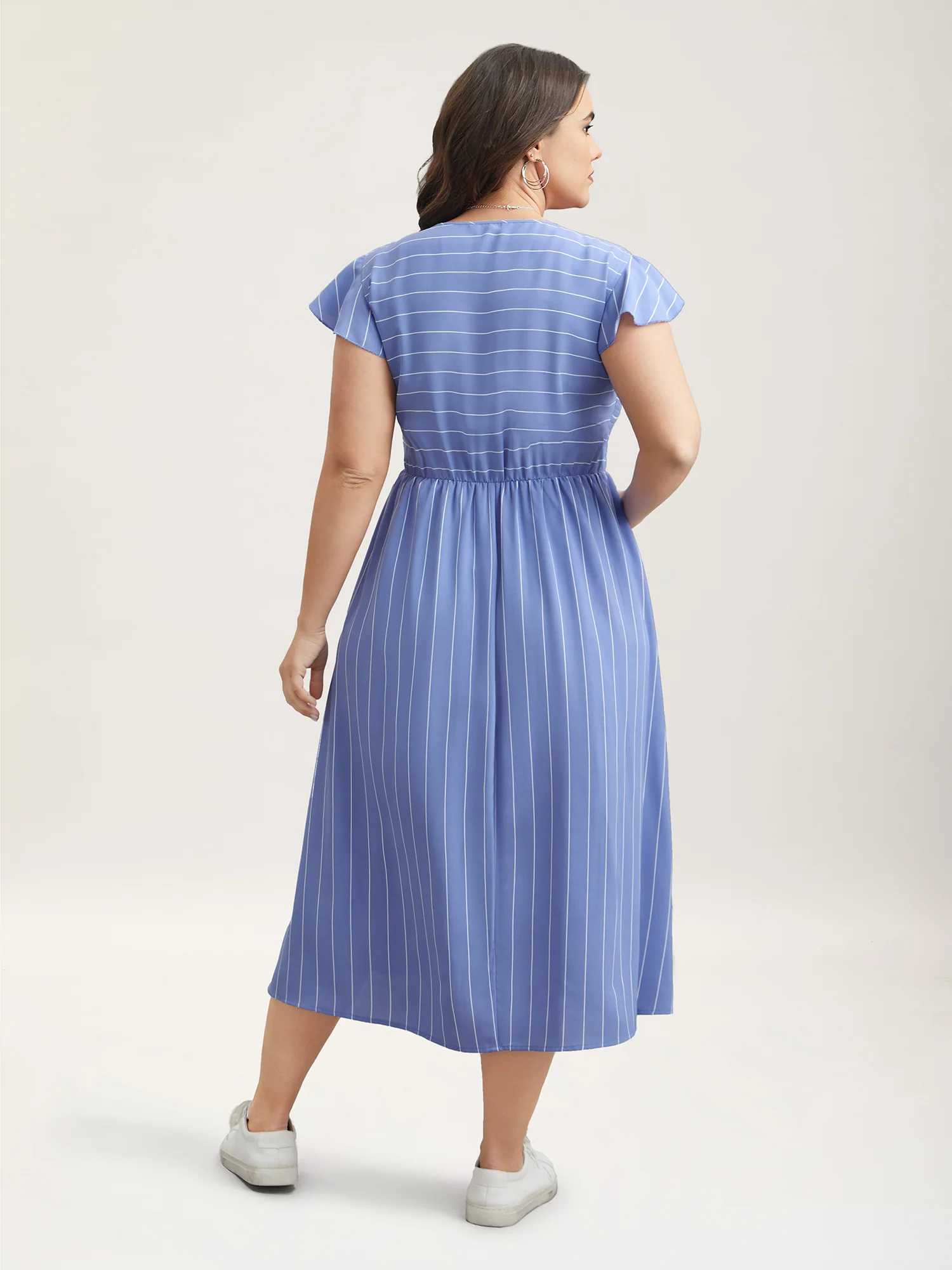 Striped Shirred Flutter Sleeve Midi Dress - Image 4